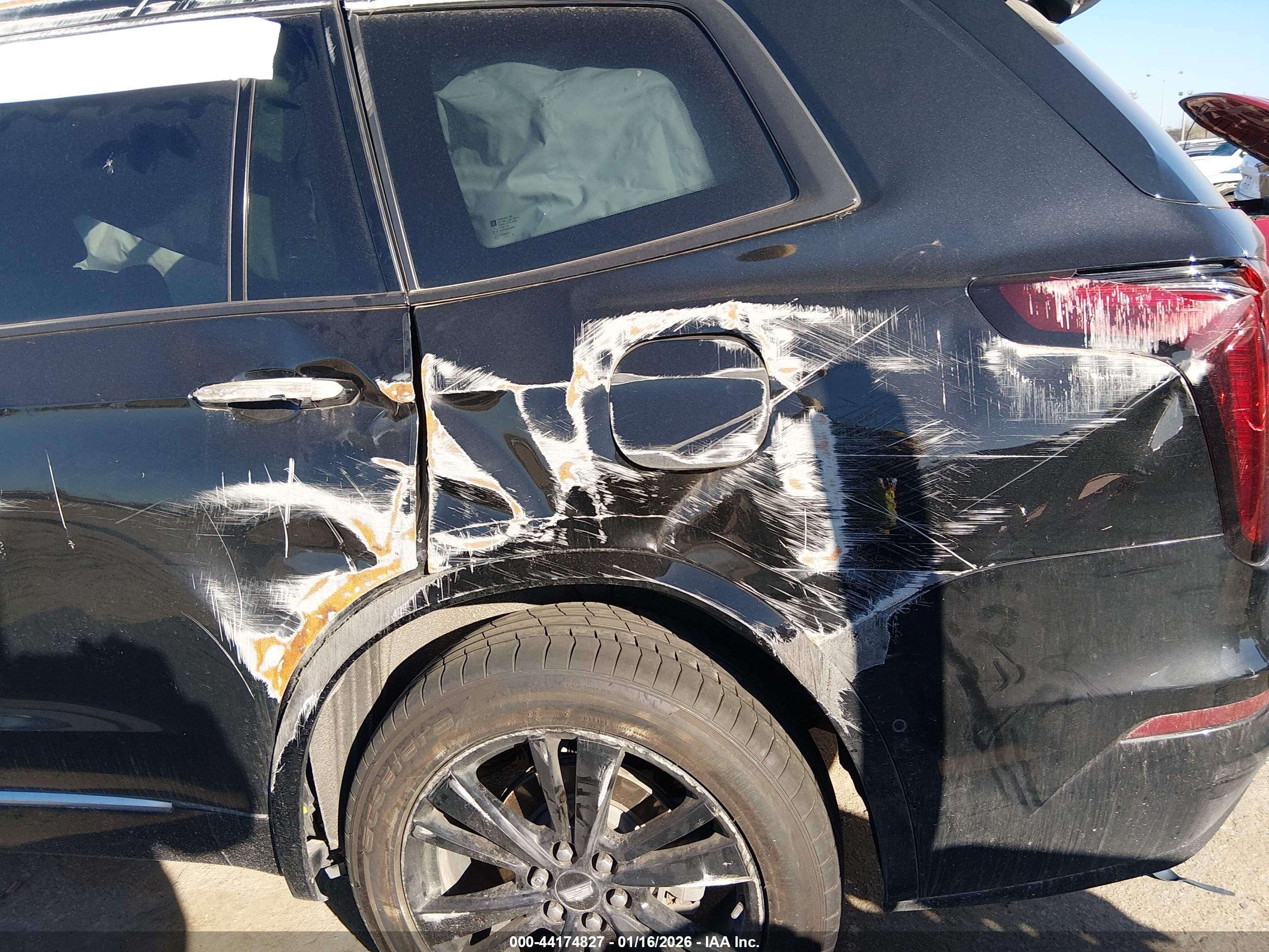 CADILLAC XT6 image 6