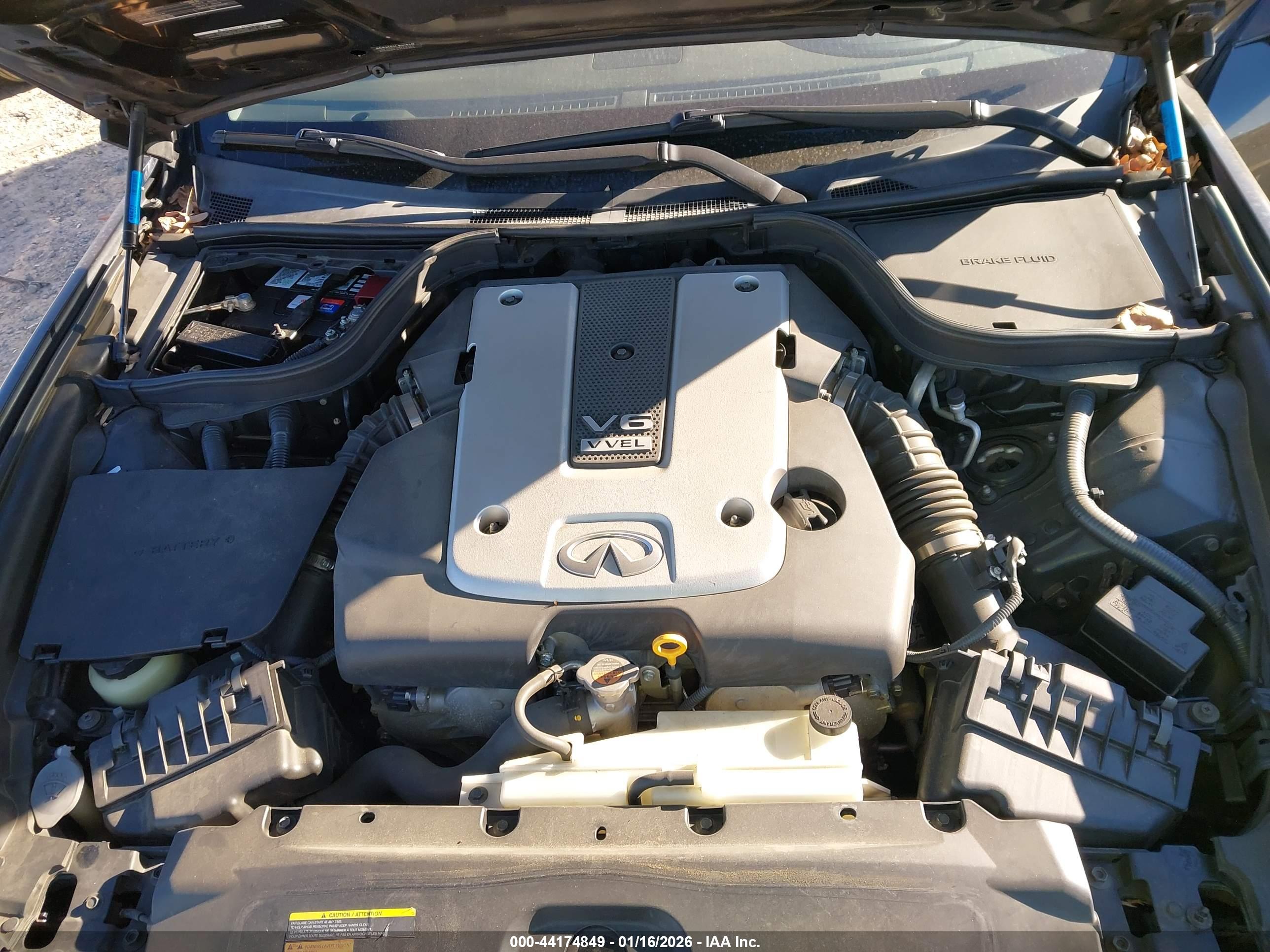INFINITI G37 image 10