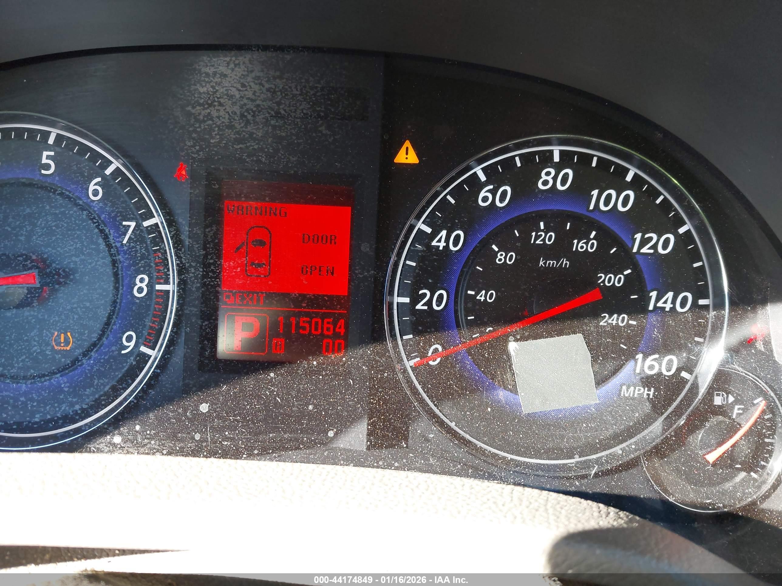INFINITI G37 image 7