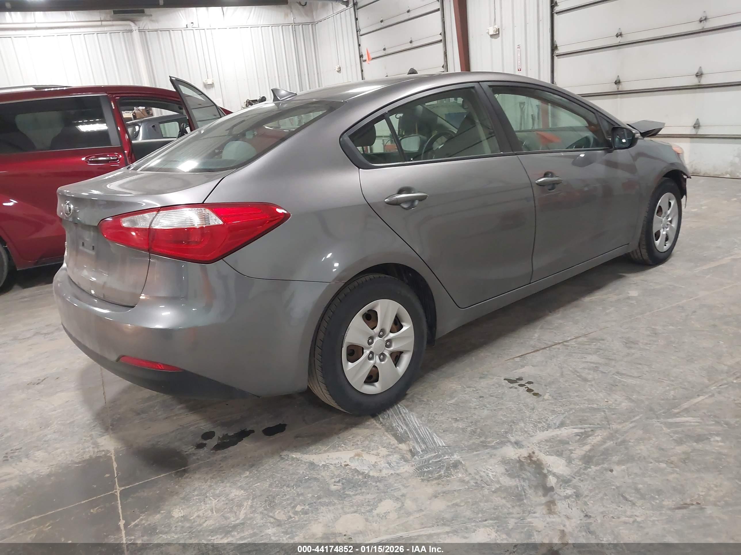 KIA FORTE image 4