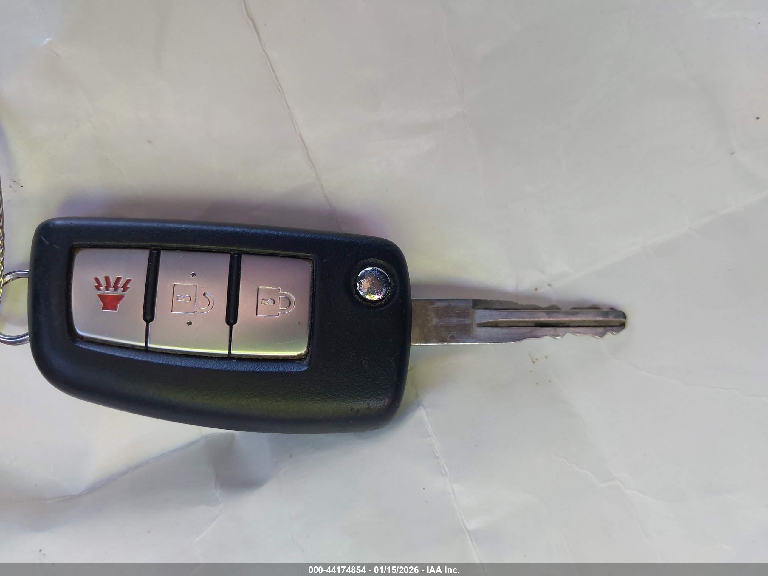 NISSAN ROGUE image 11