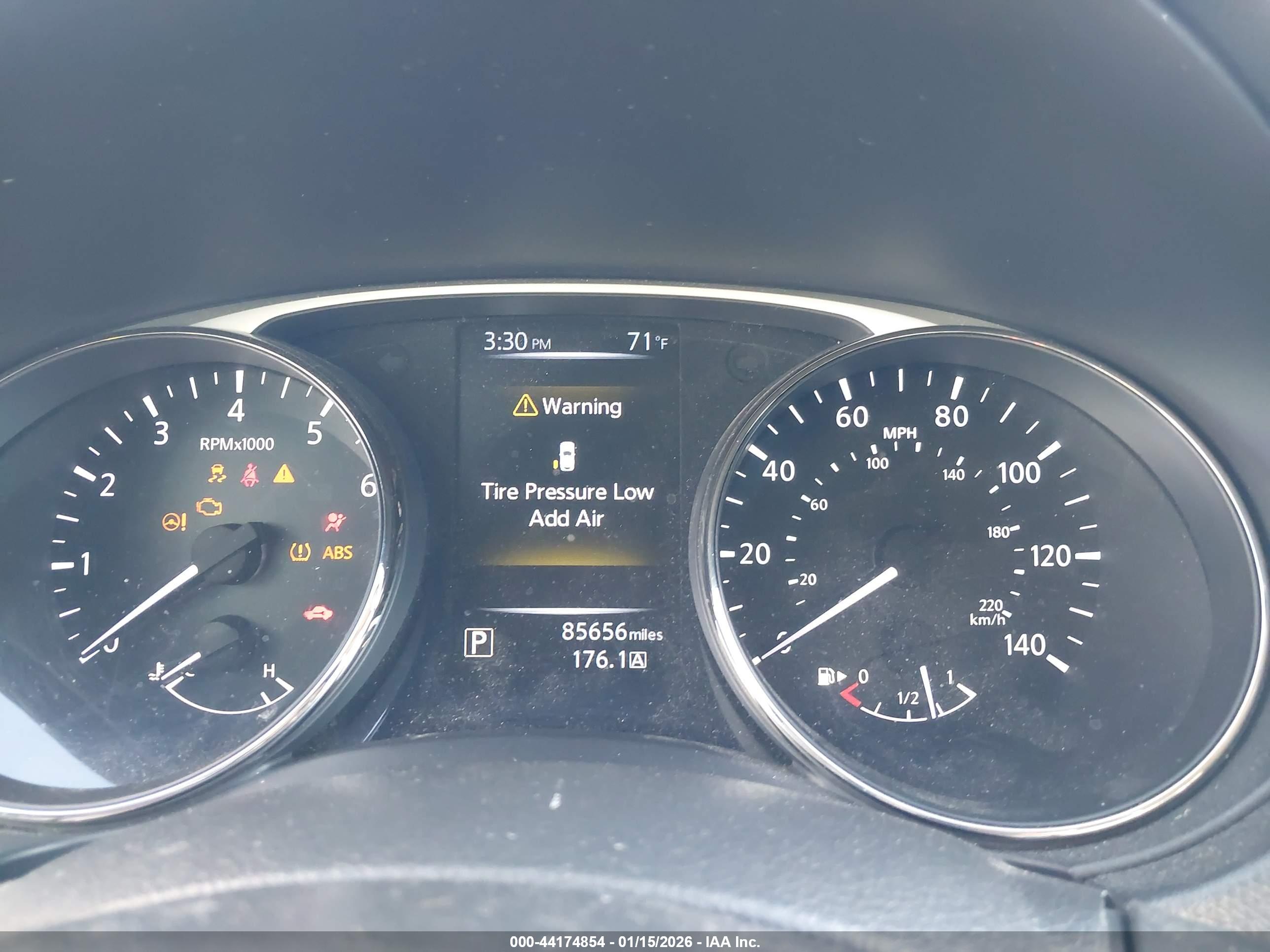 NISSAN ROGUE image 7
