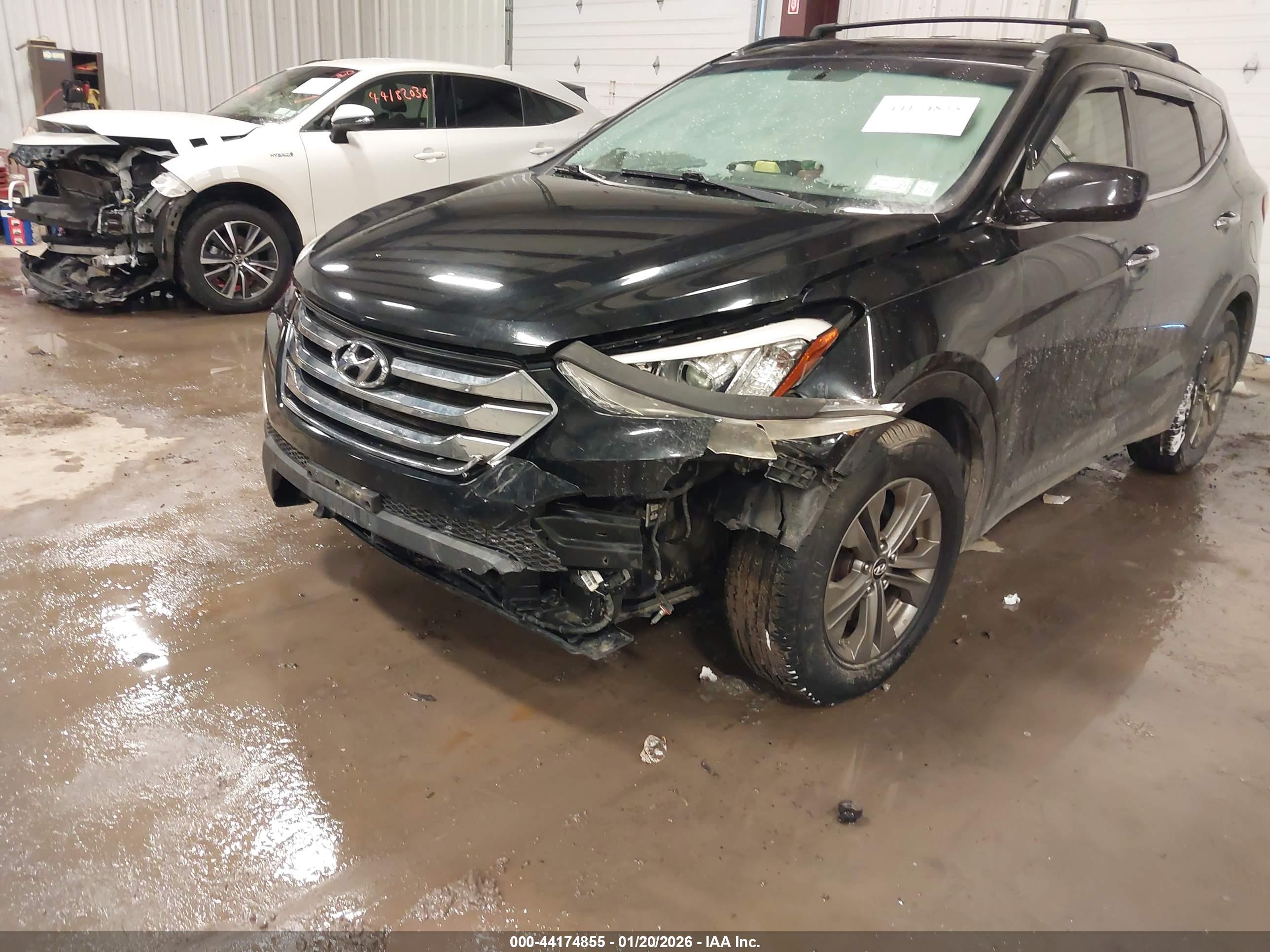 HYUNDAI SANTA image 6