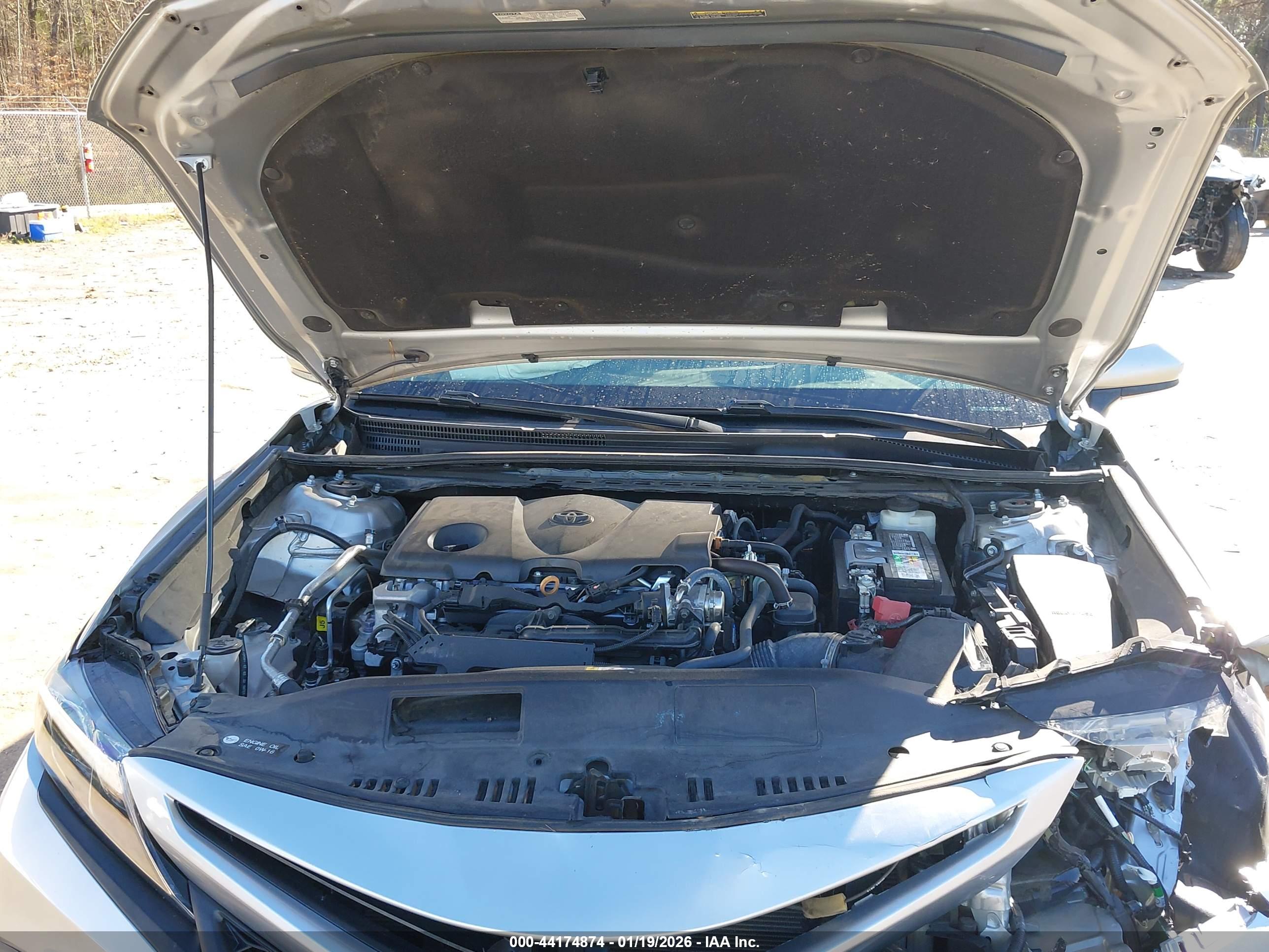 TOYOTA CAMRY image 10