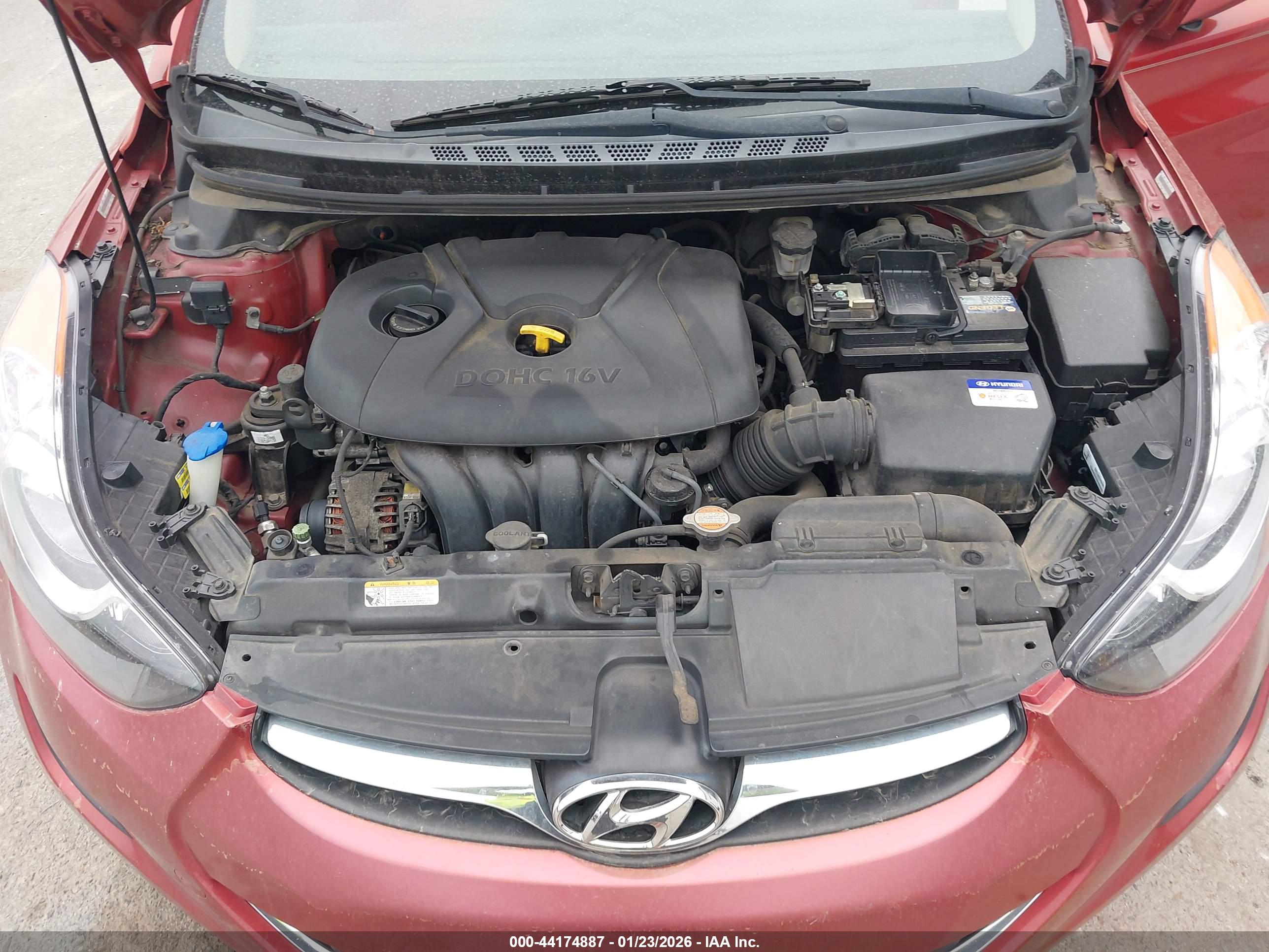 HYUNDAI ELANTRA image 10
