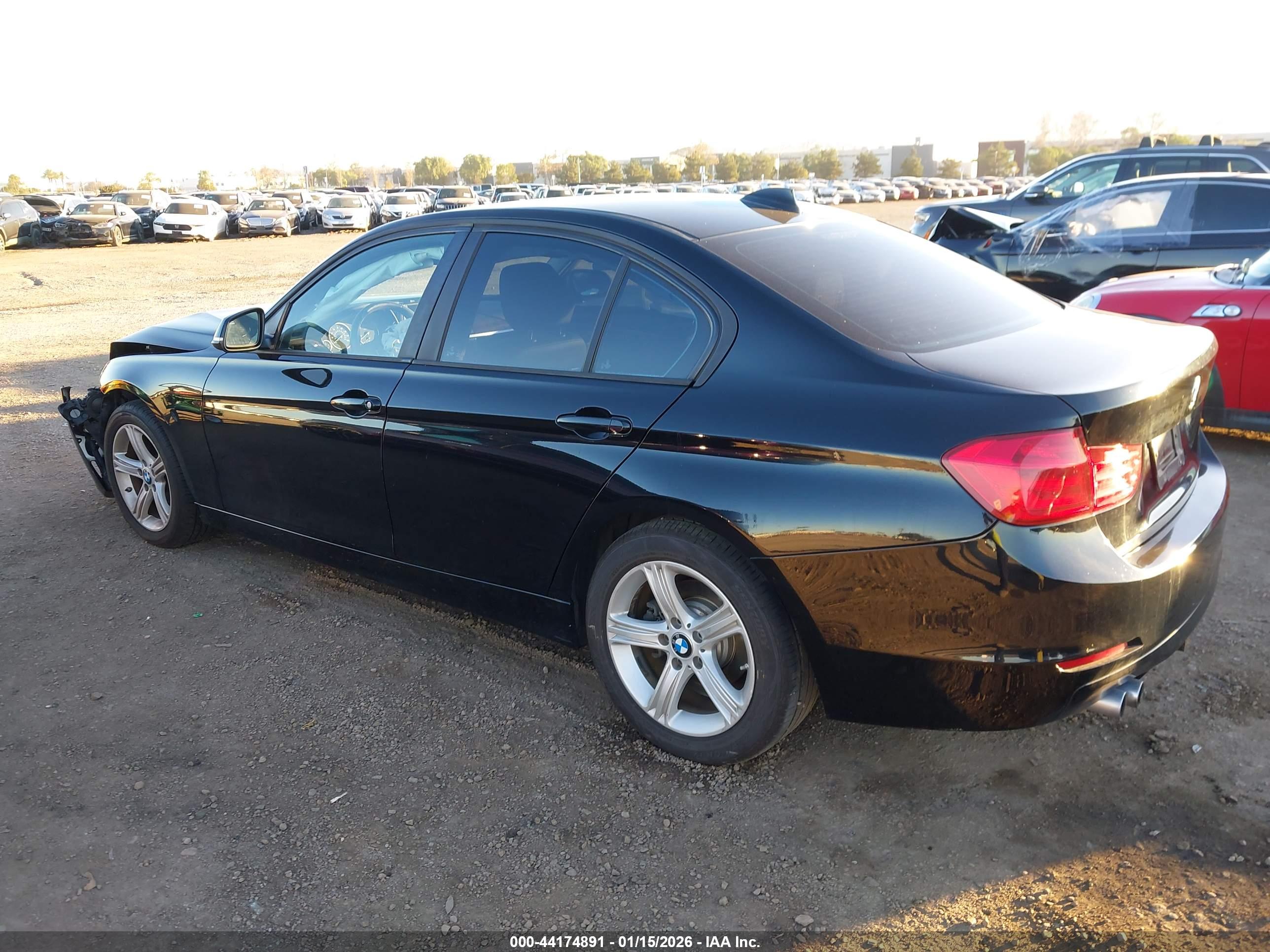 BMW 328I image 3