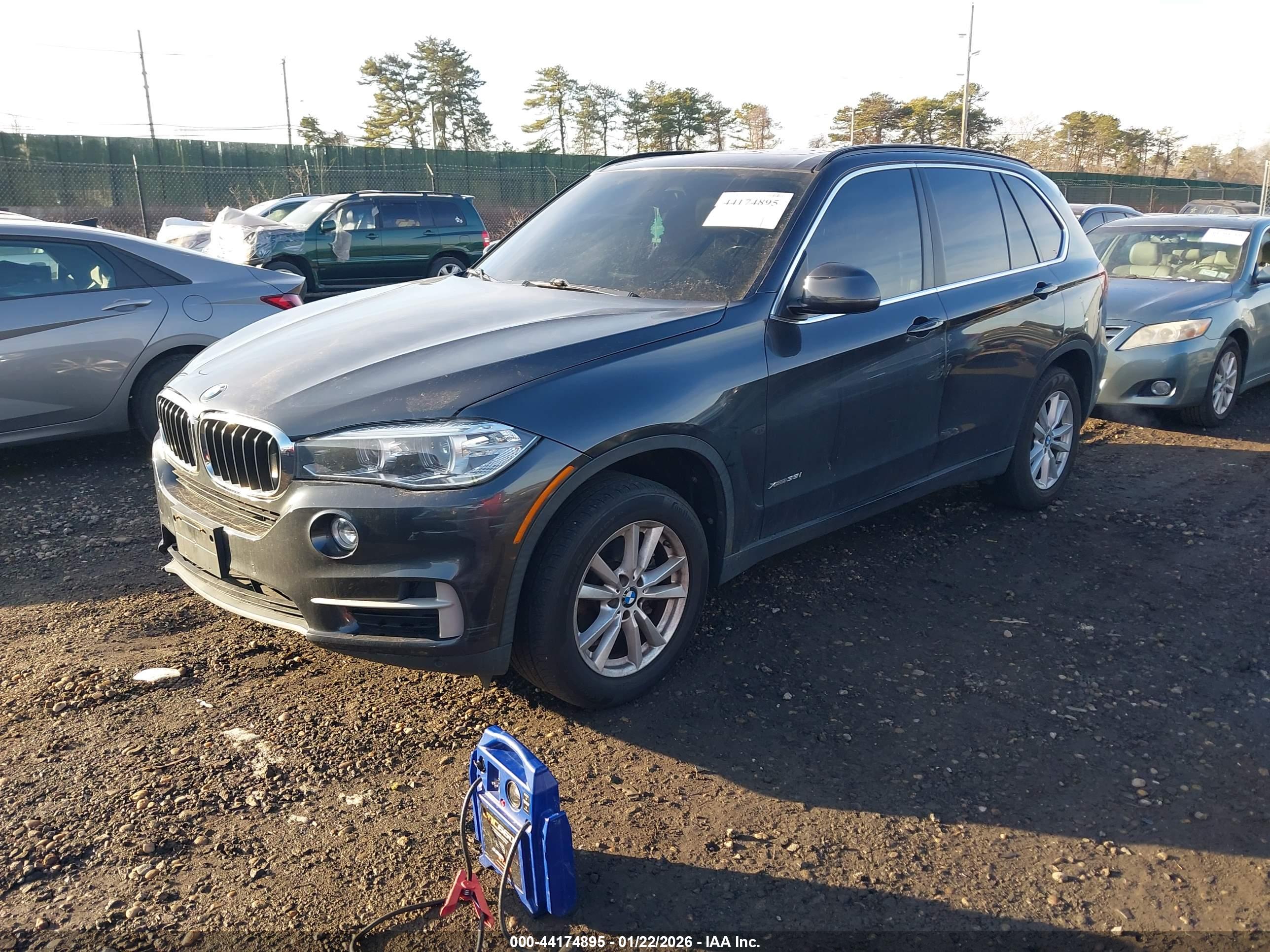BMW X5 image 2