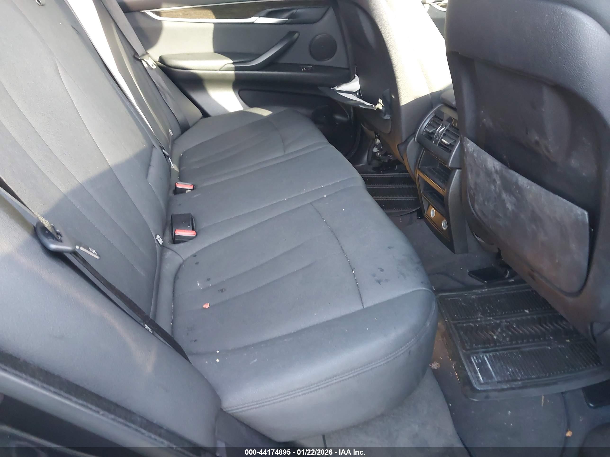 BMW X5 image 8