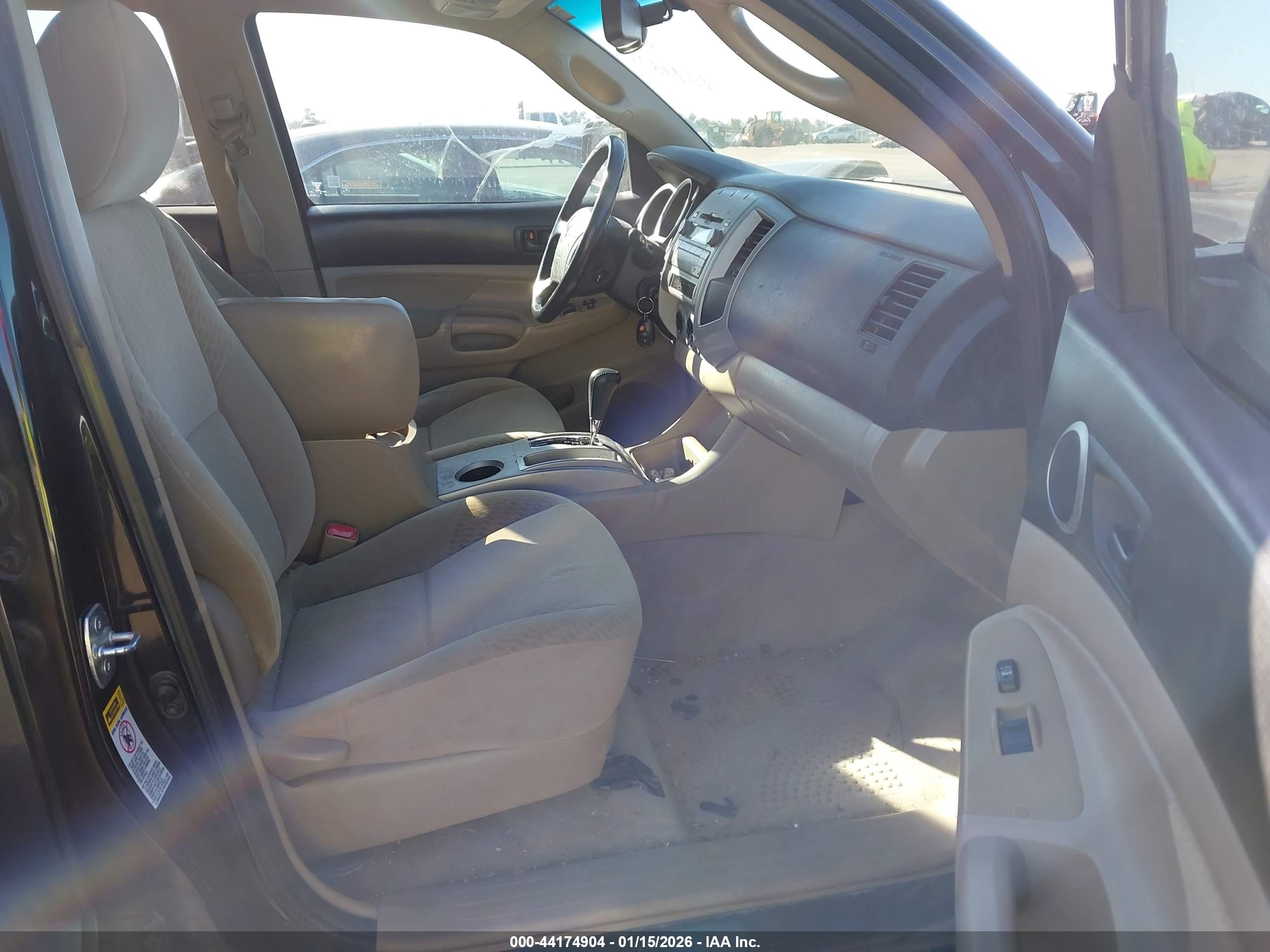 TOYOTA TACOMA image 5