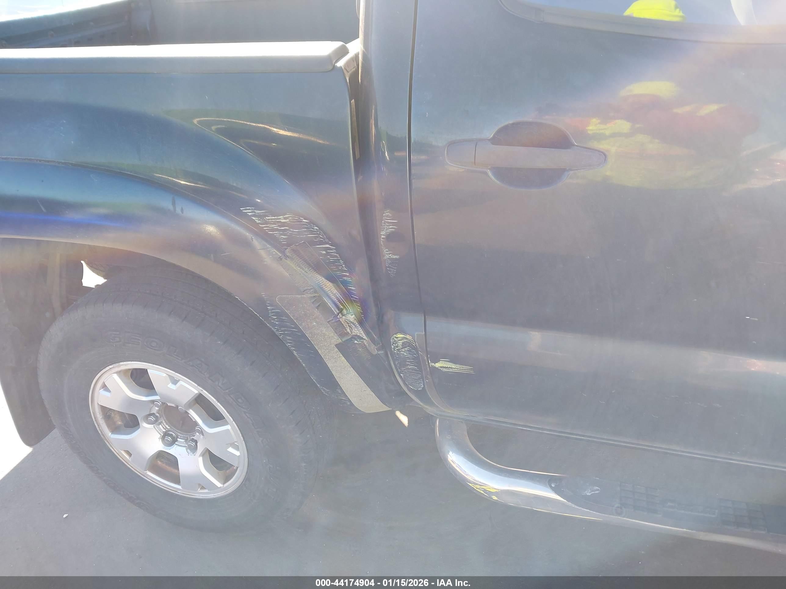 TOYOTA TACOMA image 6