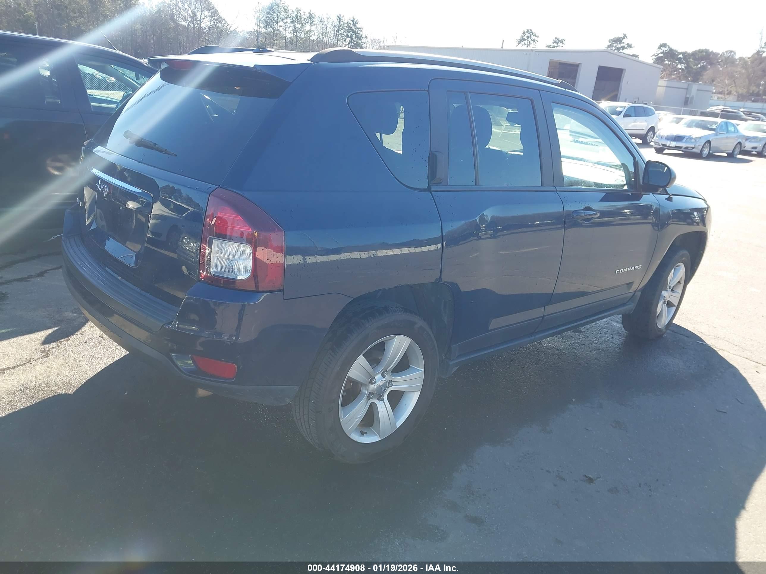 JEEP COMPASS image 4