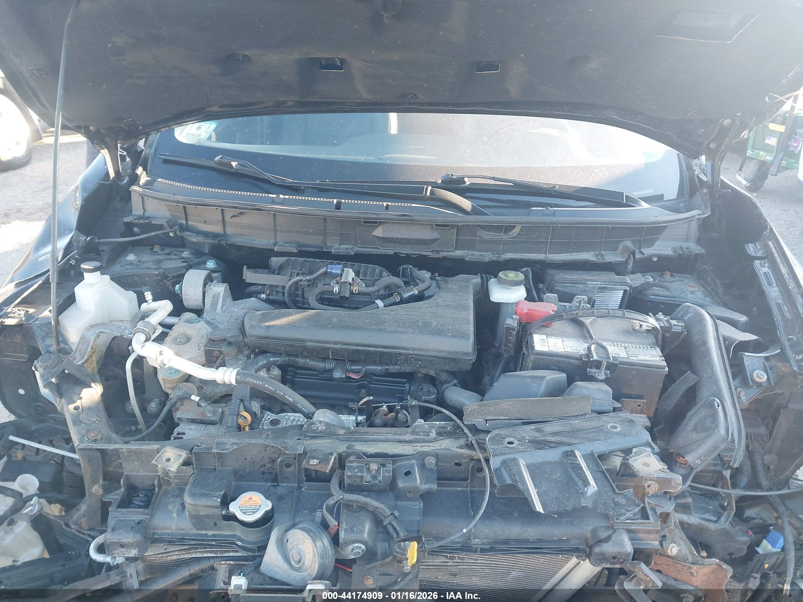 NISSAN ROGUE image 10
