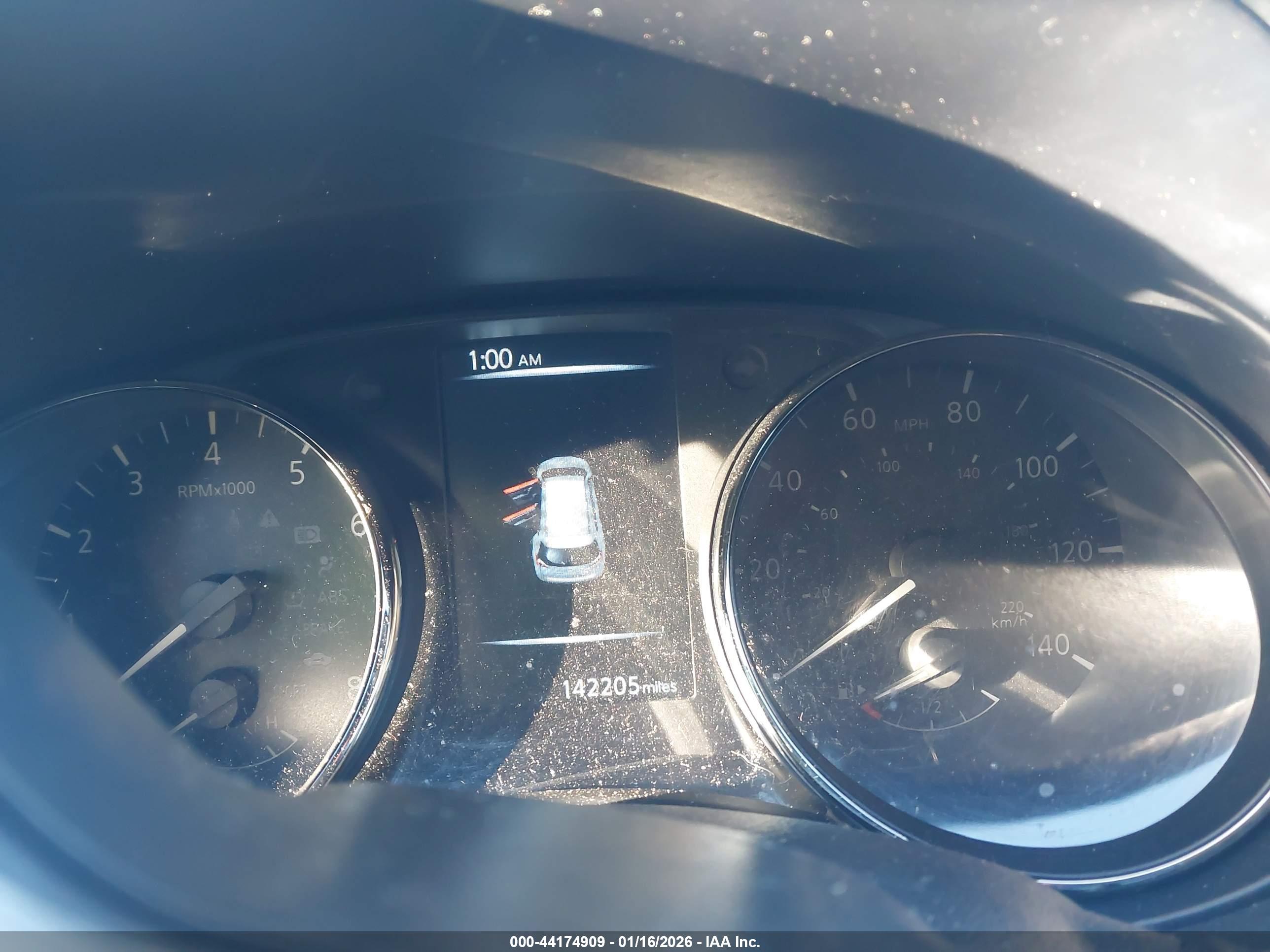 NISSAN ROGUE image 7