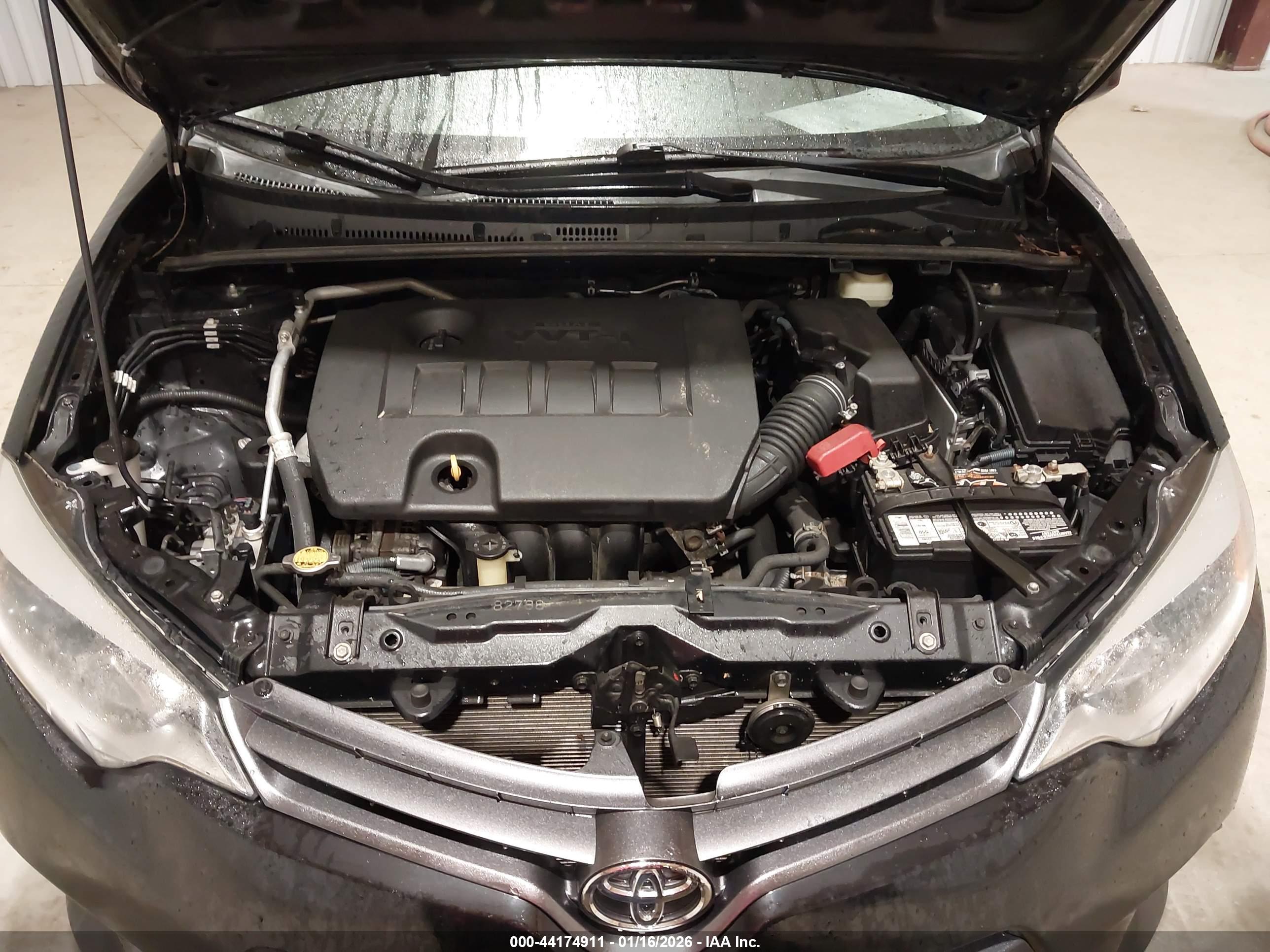 TOYOTA COROLLA image 10