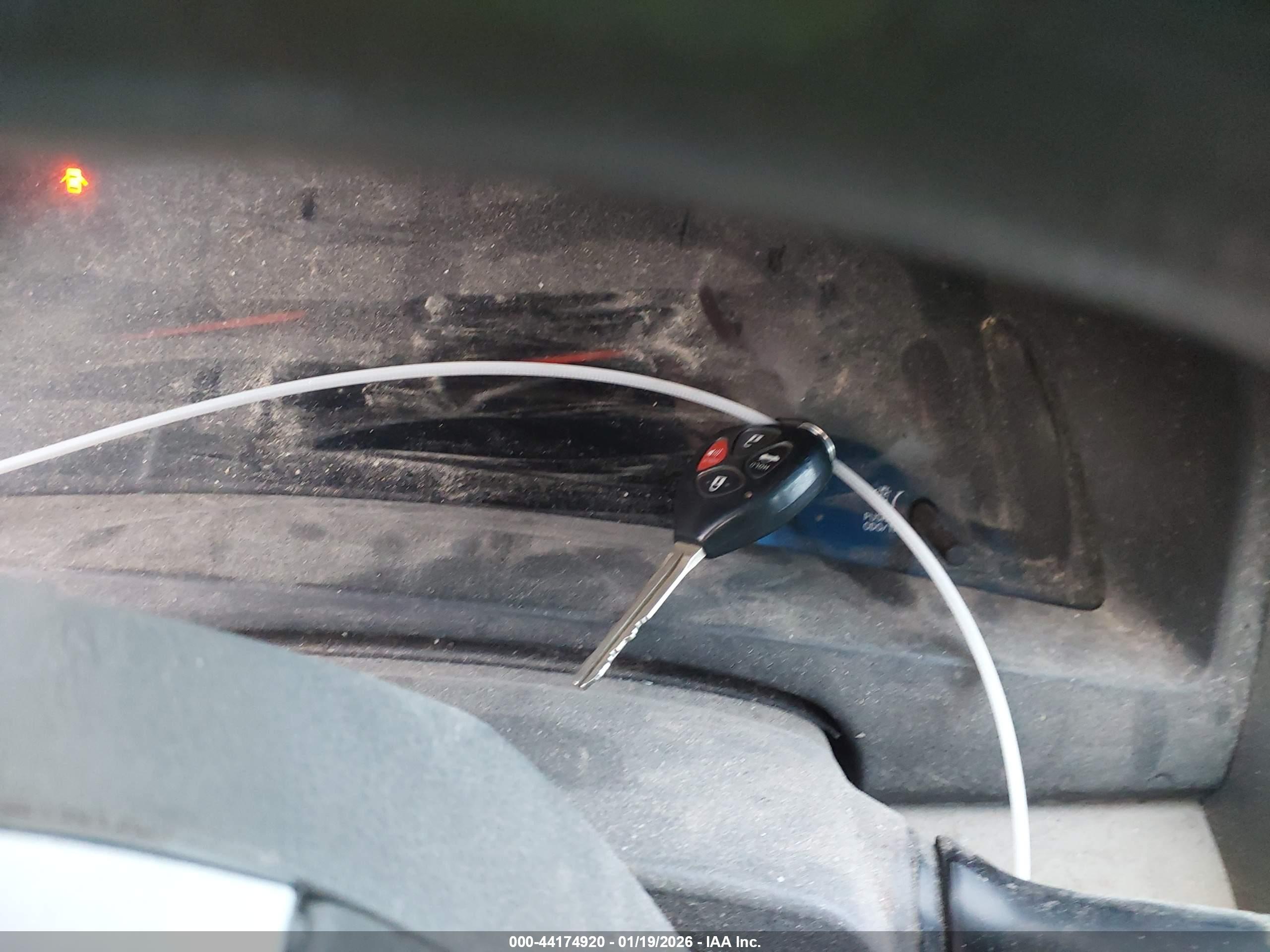 TOYOTA CAMRY image 11