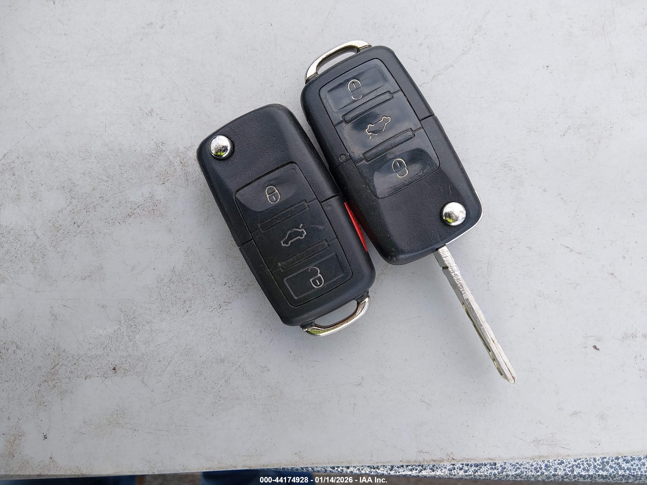 VOLKSWAGEN NEW image 11