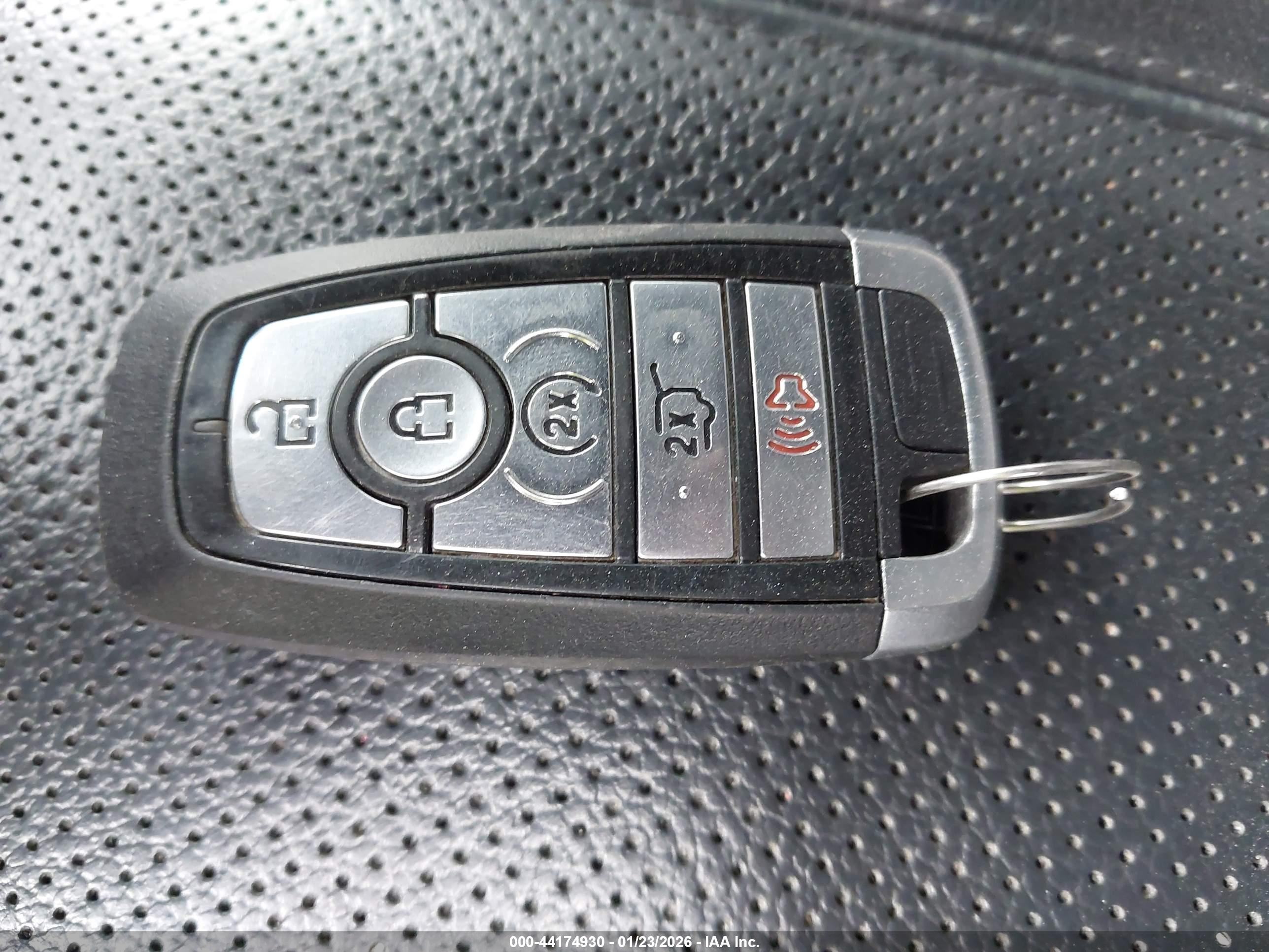 FORD EXPEDITION image 11