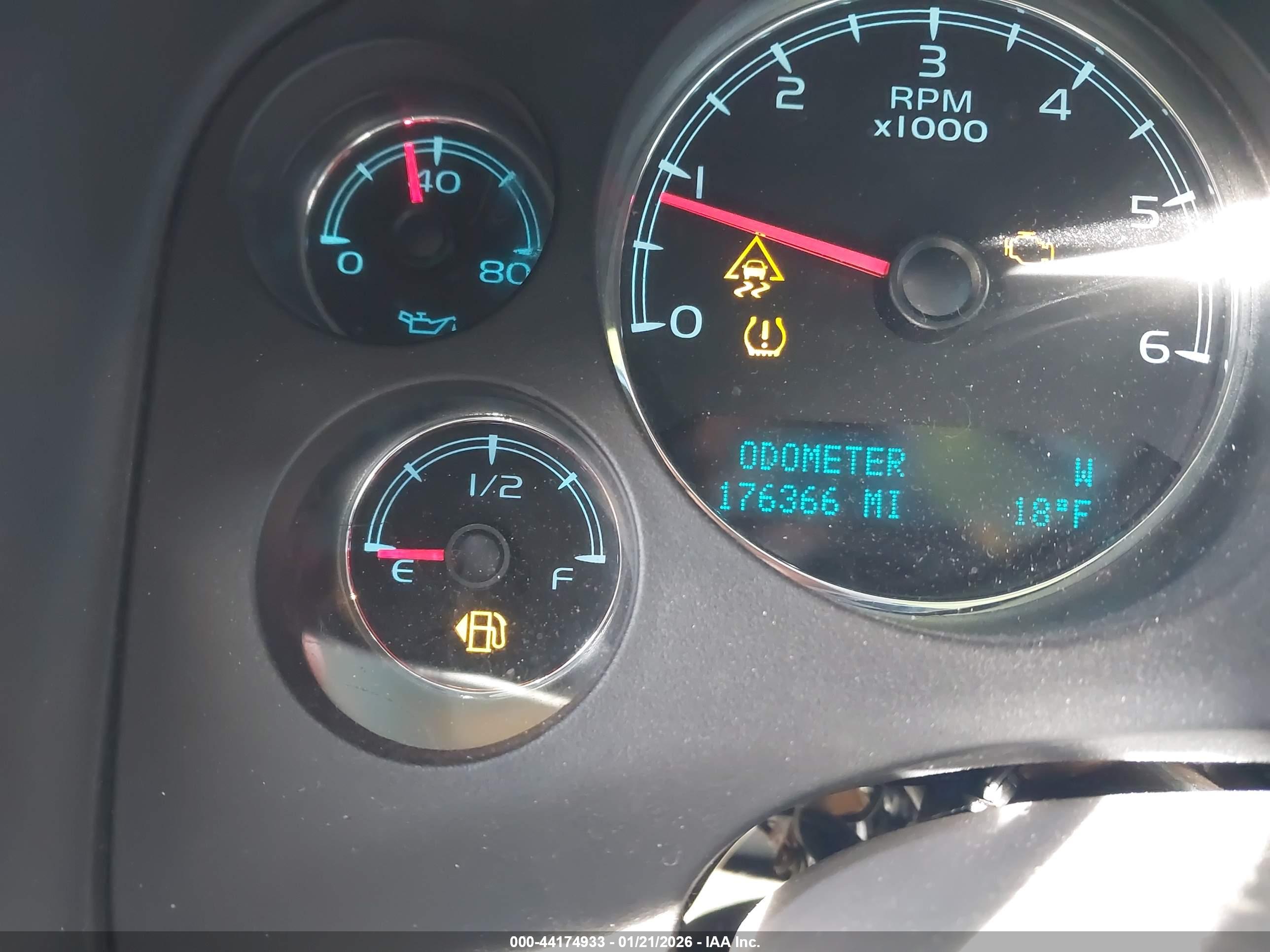 GMC SIERRA image 7