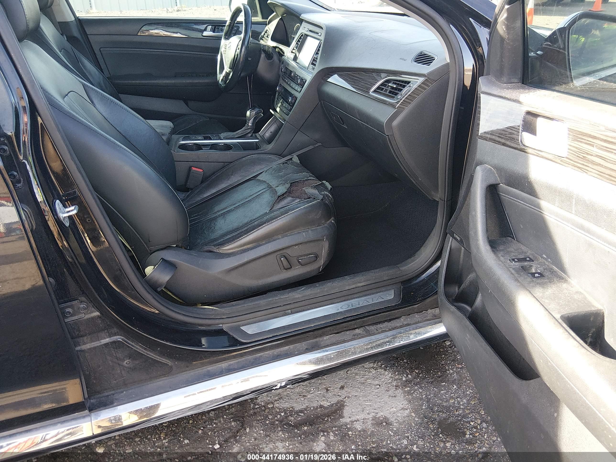 HYUNDAI SONATA image 5