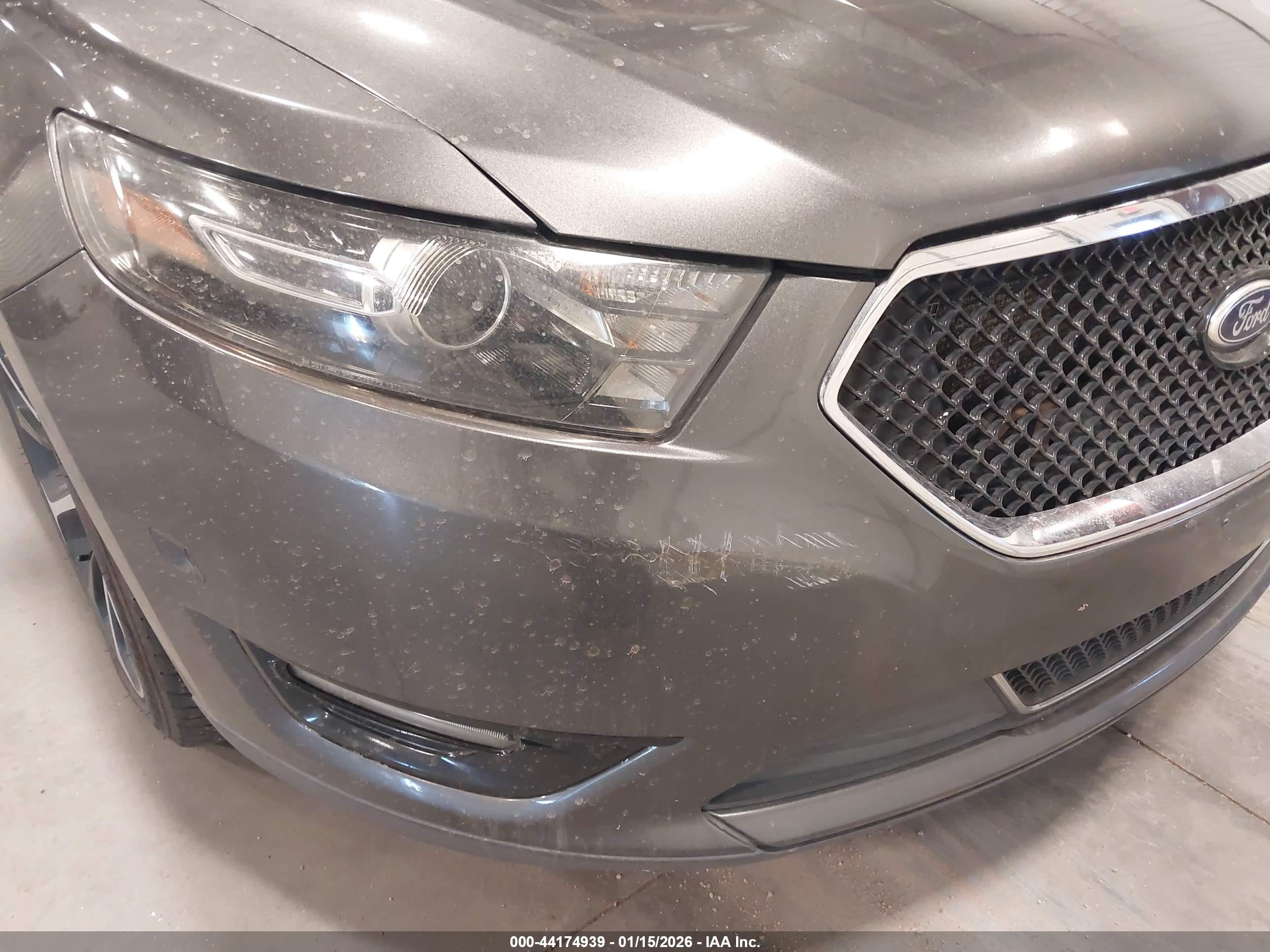 FORD TAURUS image 6