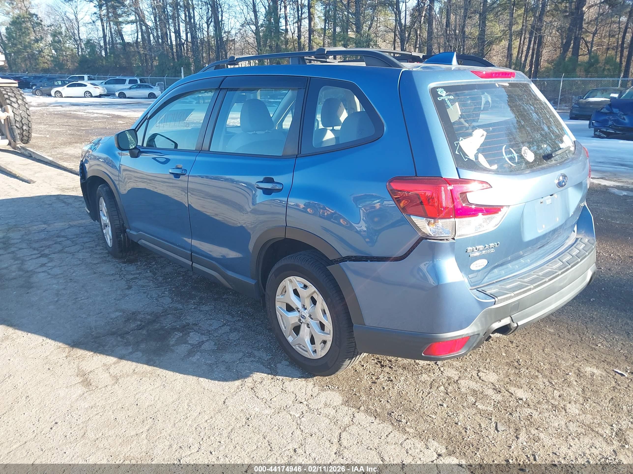 SUBARU FORESTER image 3