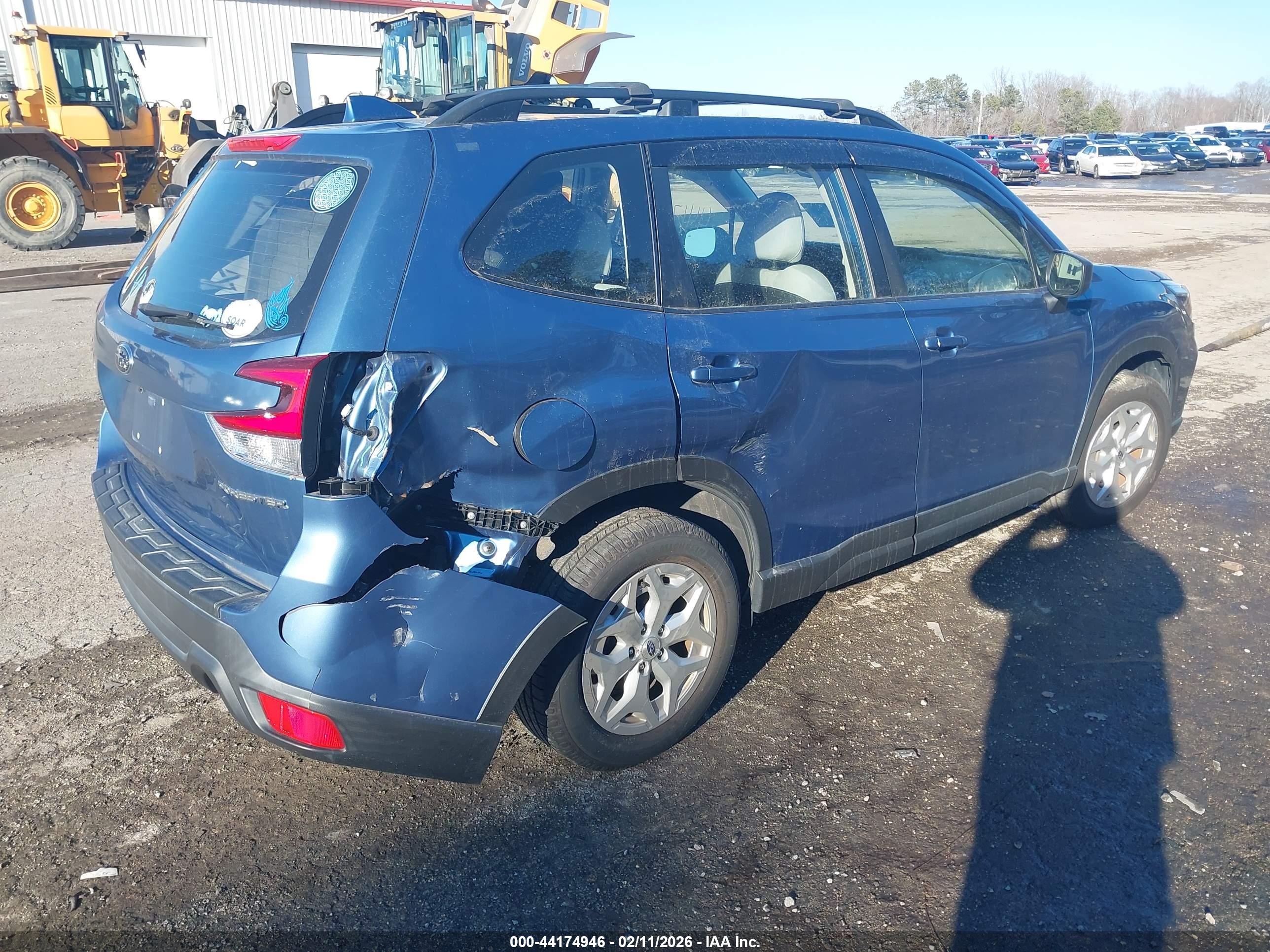 SUBARU FORESTER image 4