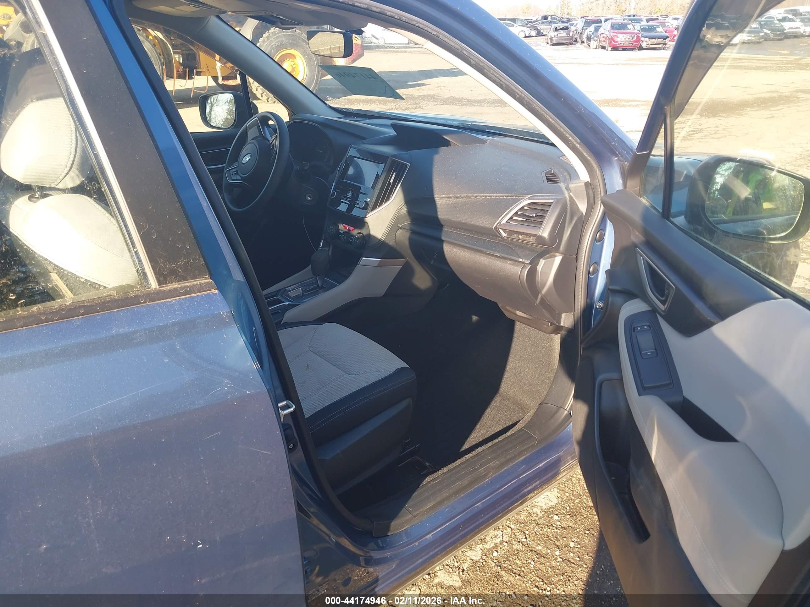 SUBARU FORESTER image 5