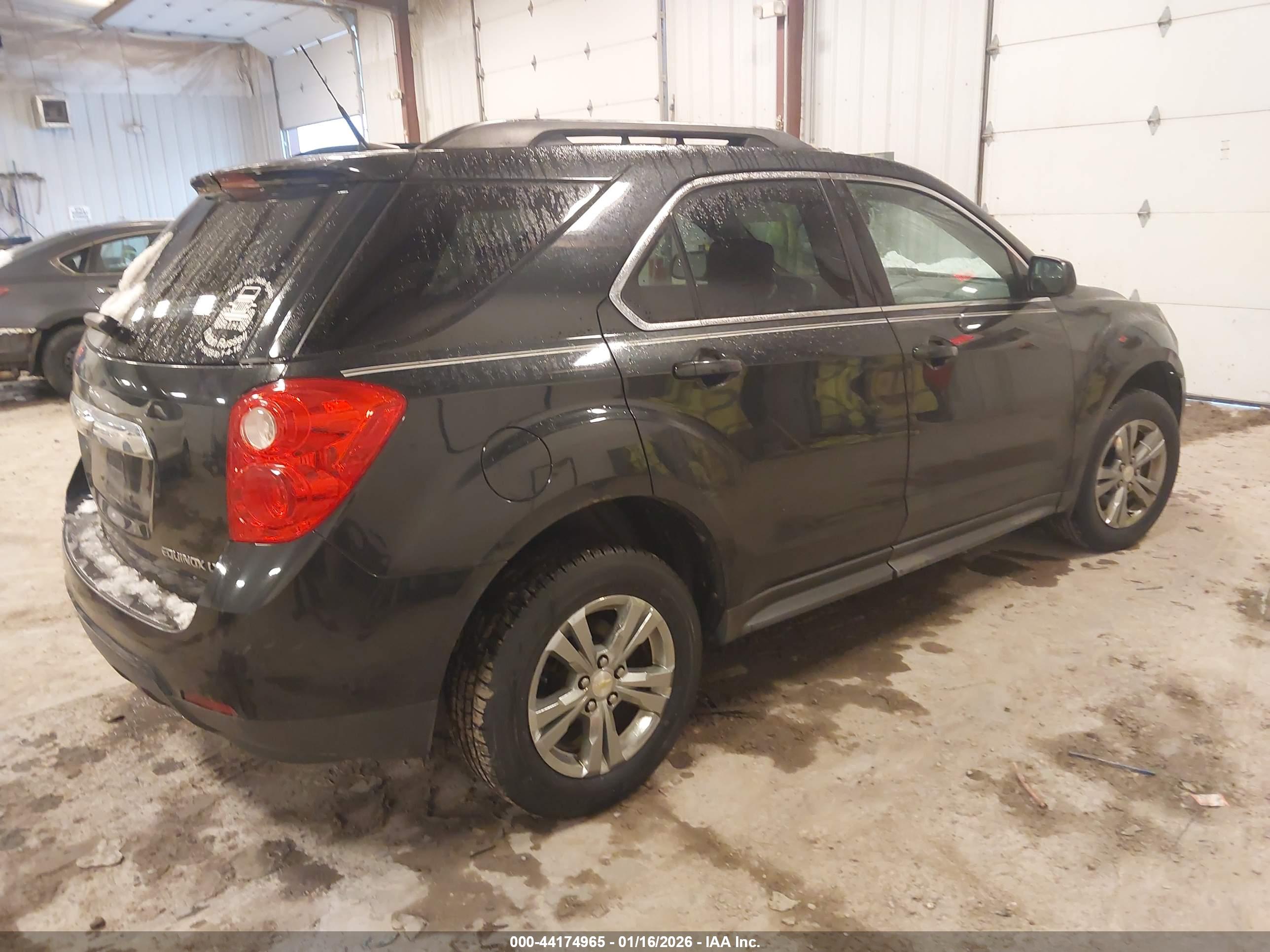 CHEVROLET EQUINOX image 4