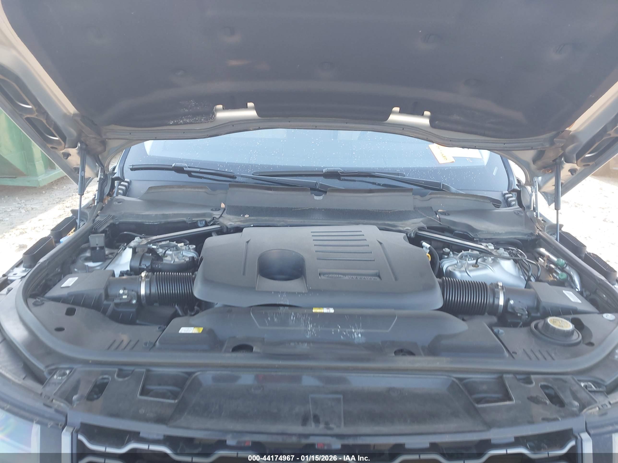 LAND ROVER image 10