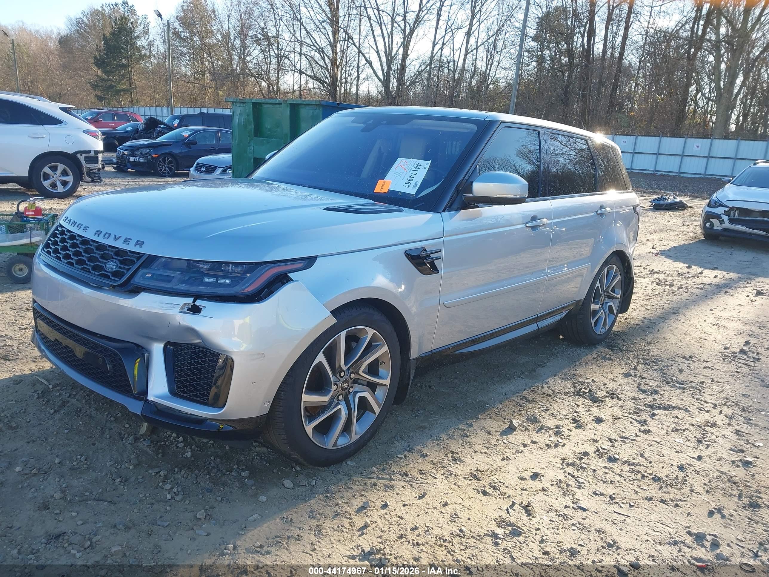 LAND ROVER image 2
