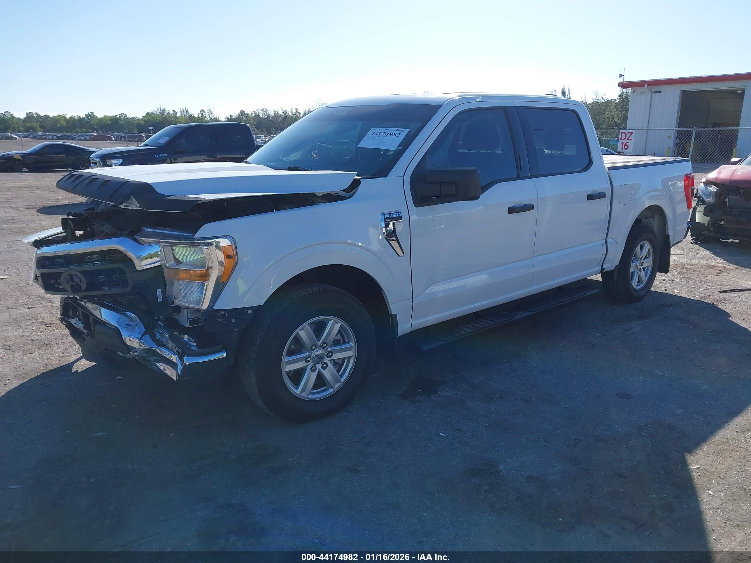FORD F-150 image 2