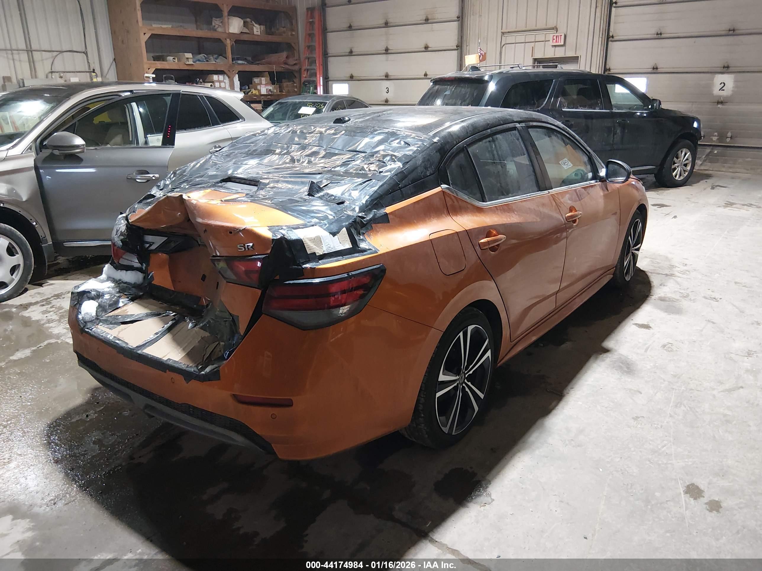 NISSAN SENTRA image 4