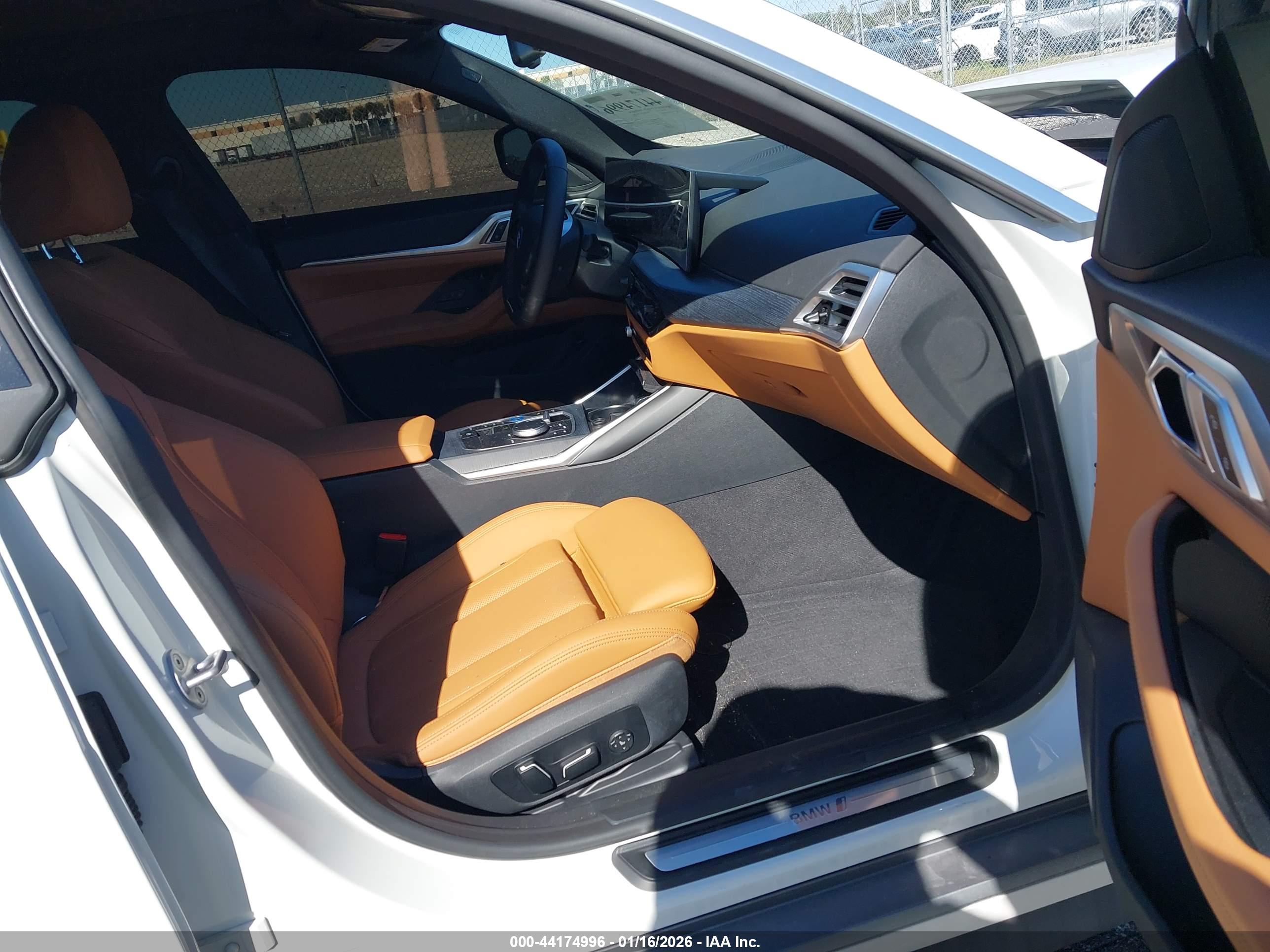 BMW I4 image 5