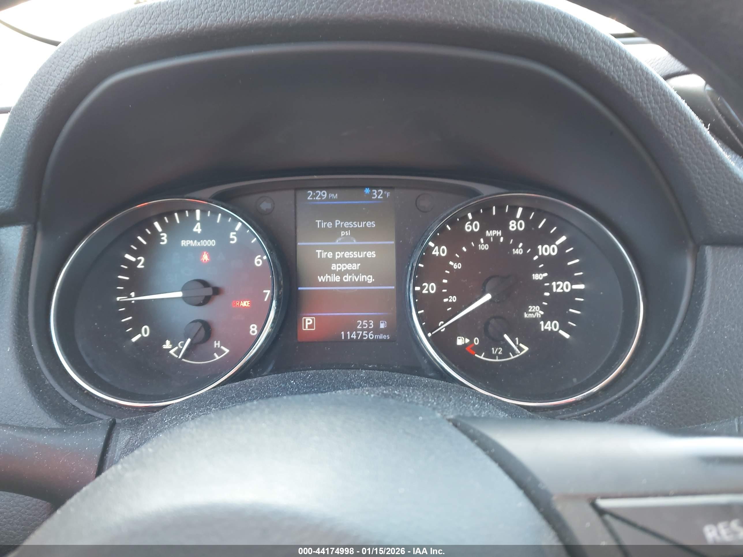 NISSAN ROGUE image 7
