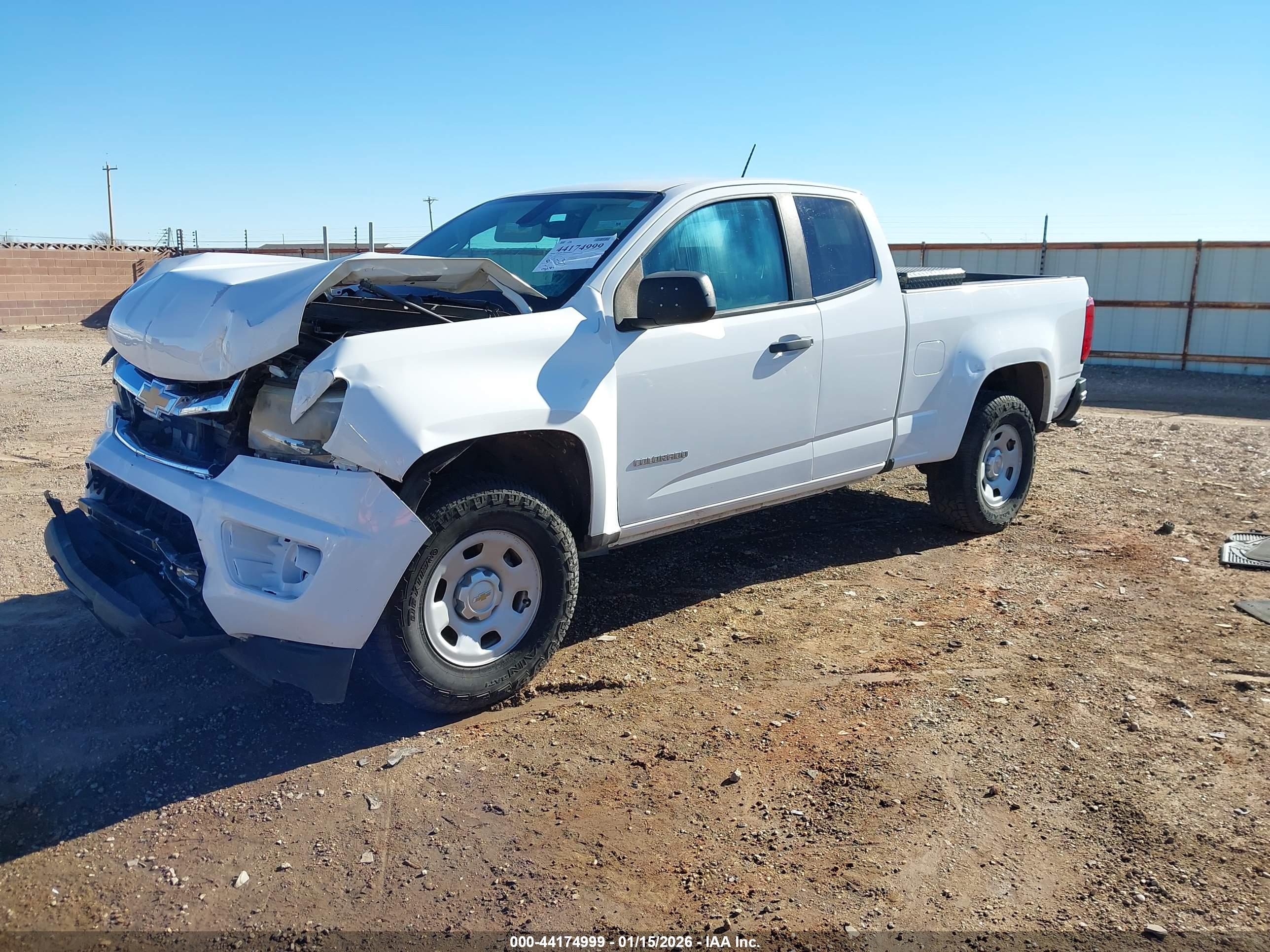 CHEVROLET COLORADO image 2