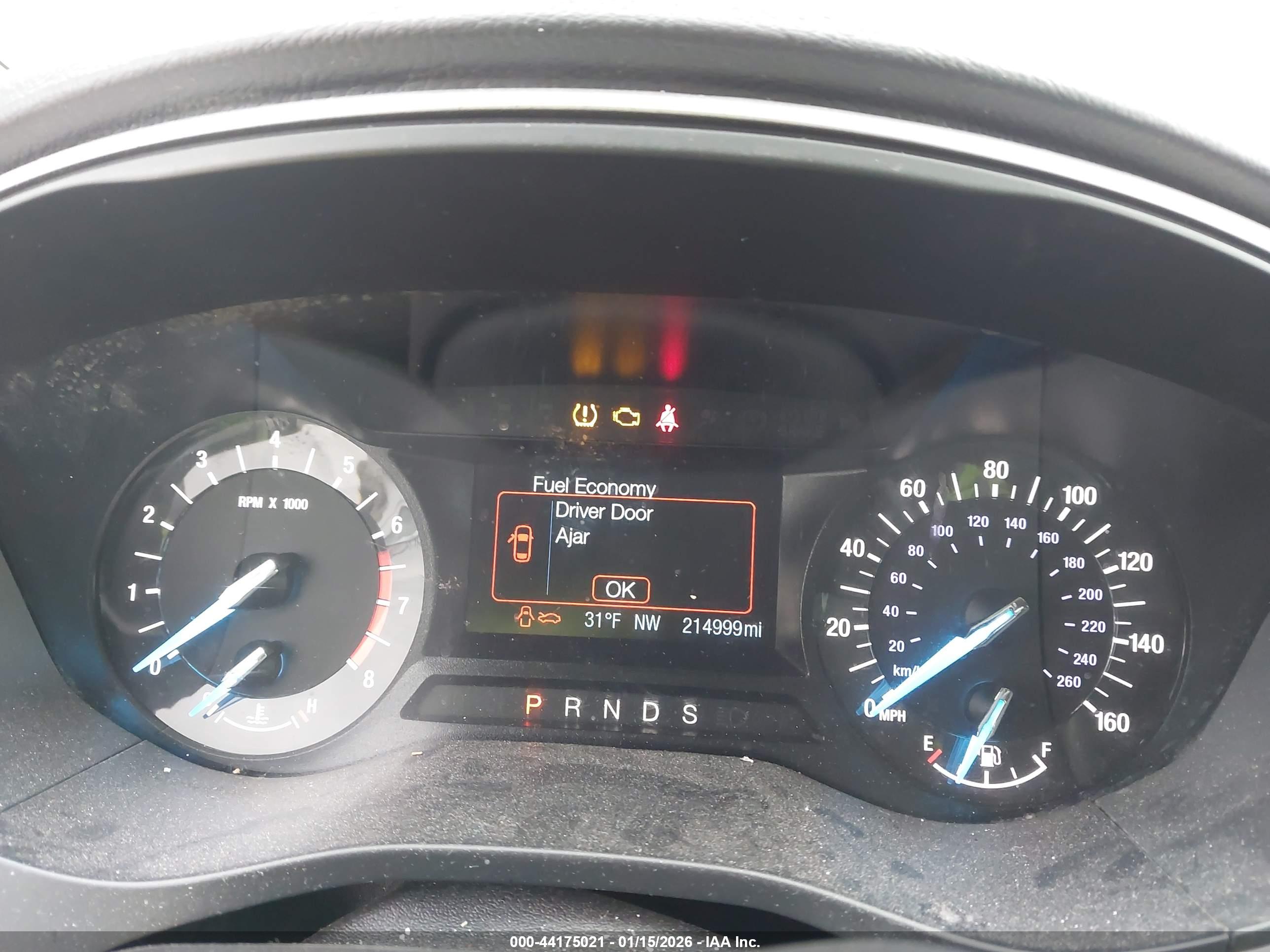 FORD FUSION image 7