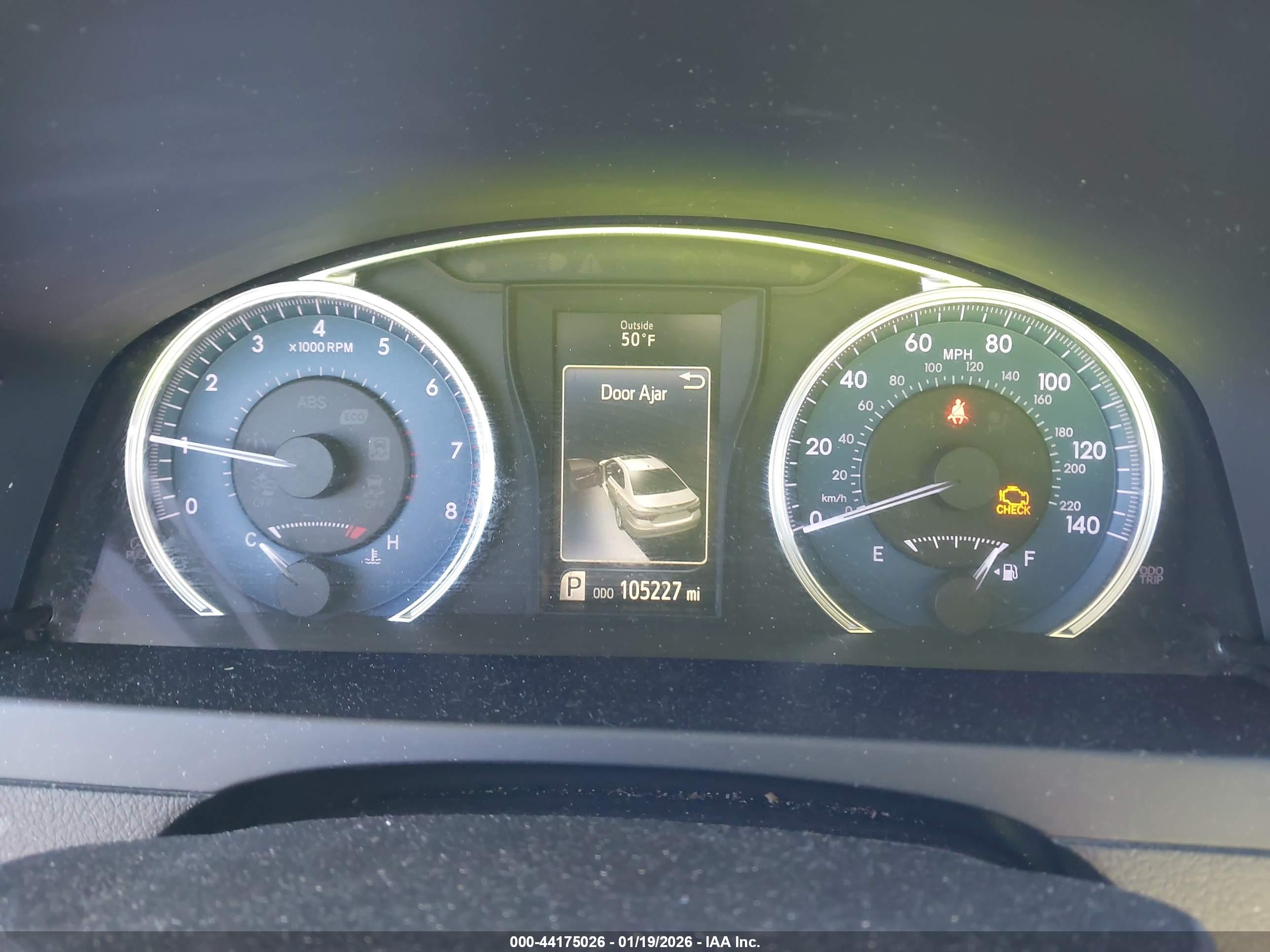 TOYOTA CAMRY image 7
