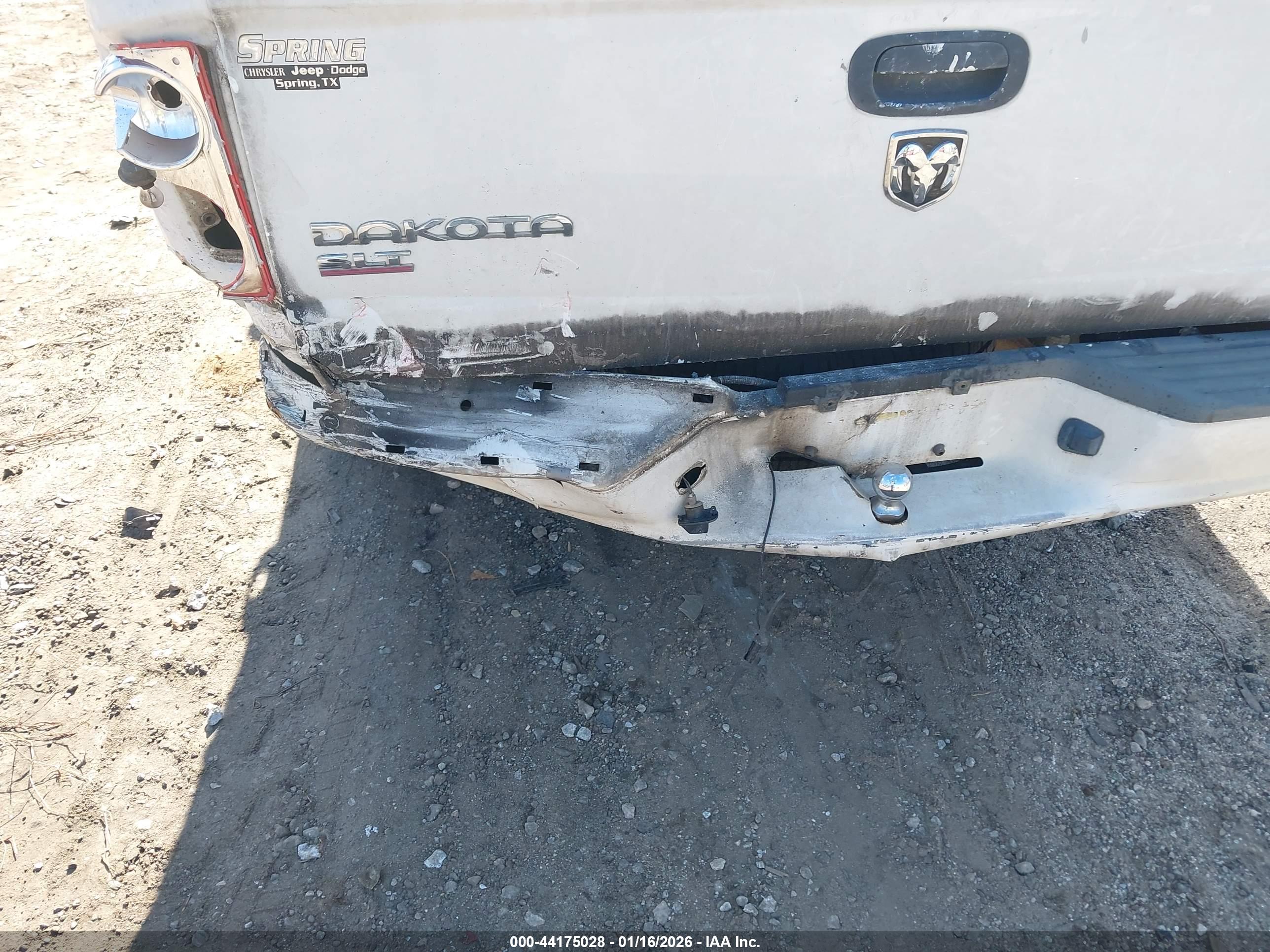 DODGE DAKOTA image 6