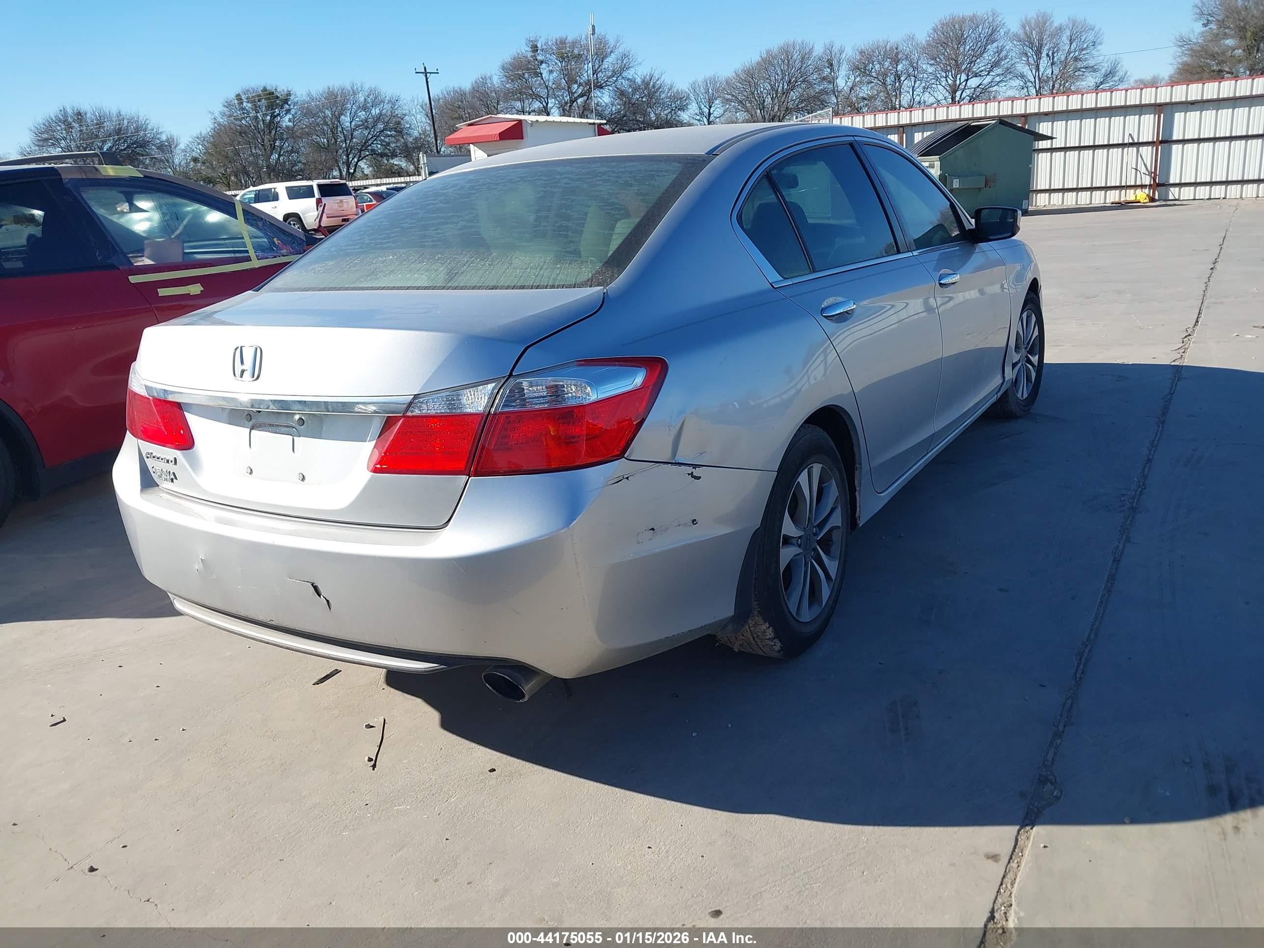HONDA ACCORD image 4