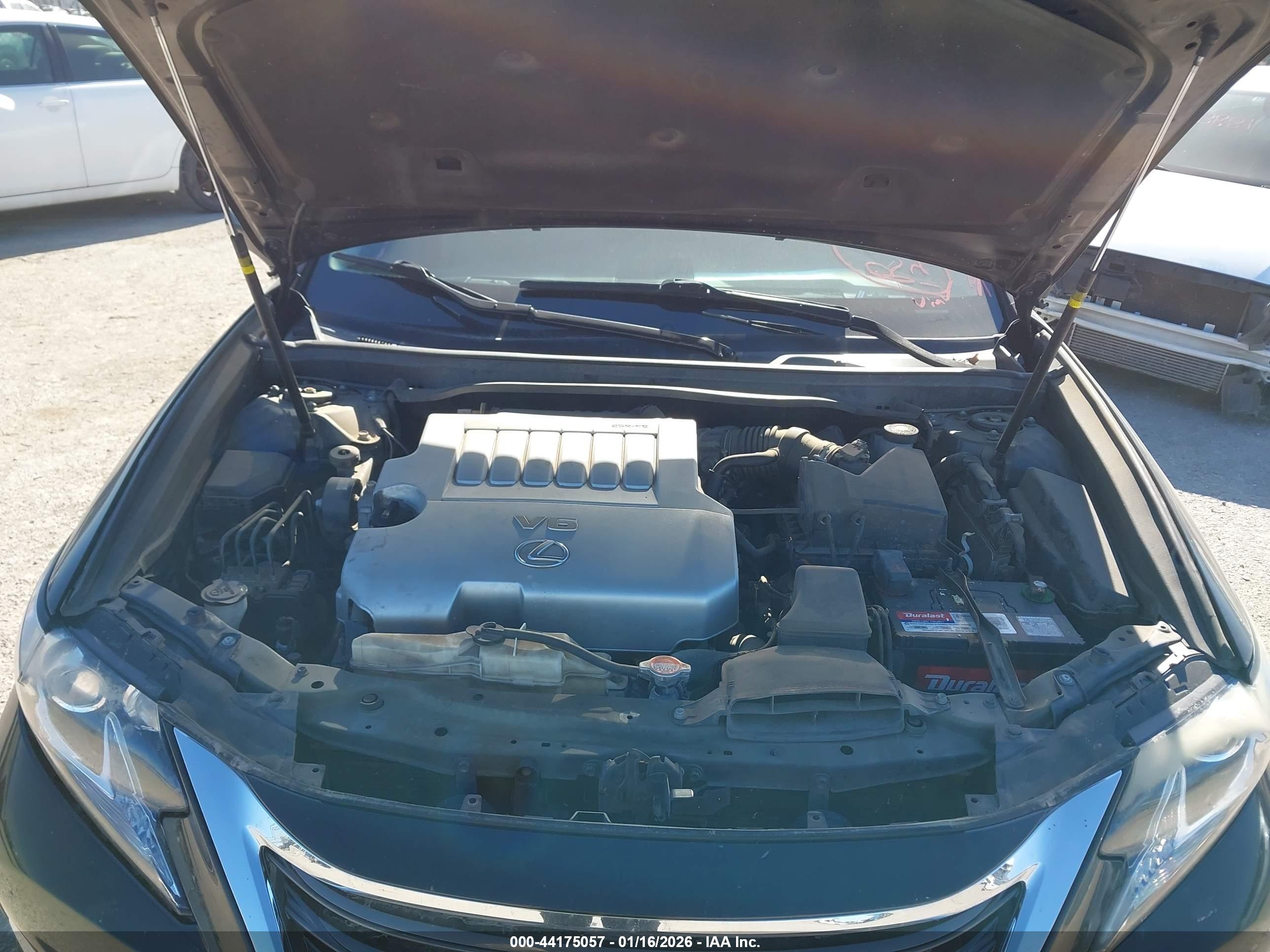 LEXUS ES image 10