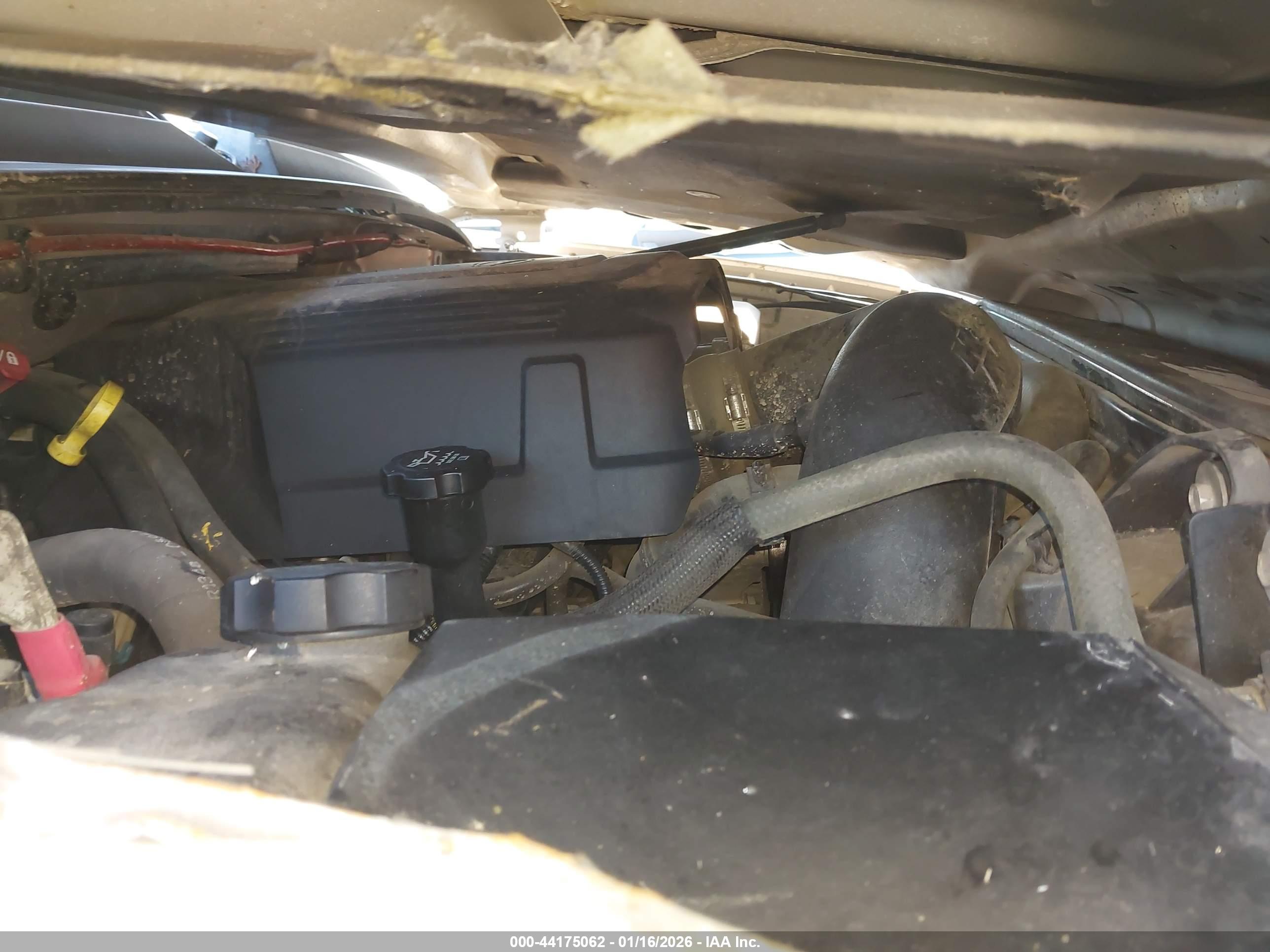 CHEVROLET TAHOE image 10