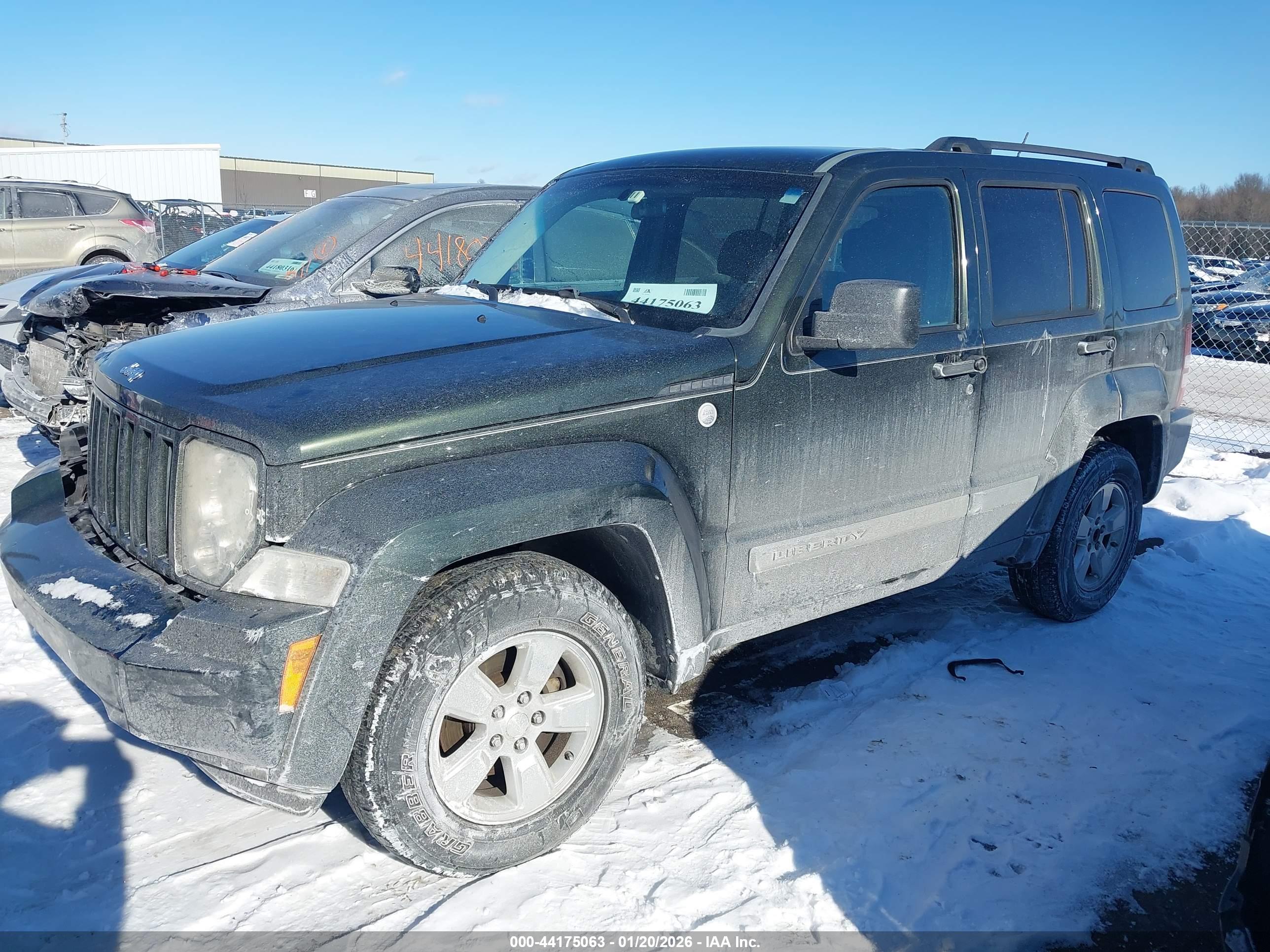 JEEP LIBERTY image 2