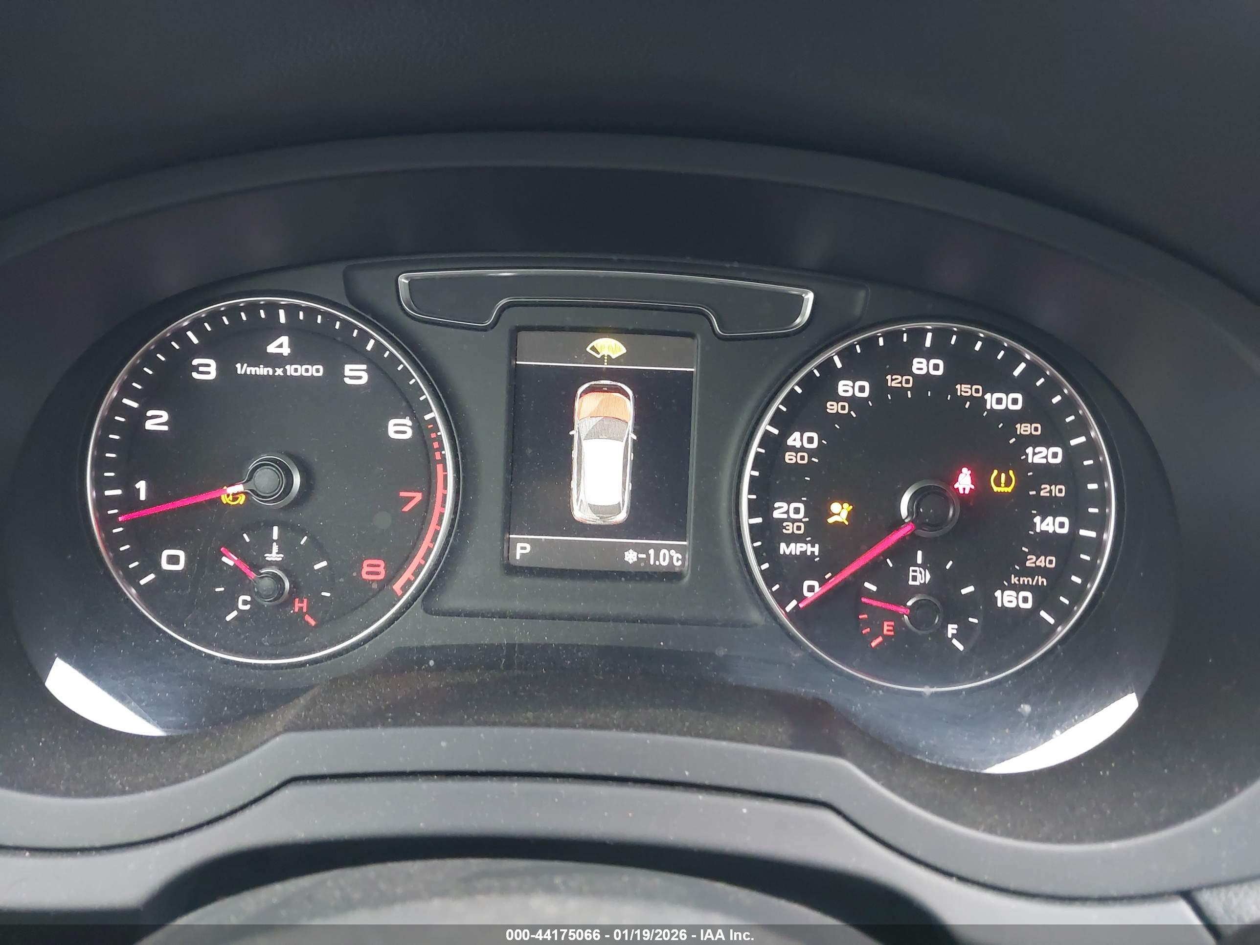 AUDI Q3 image 7