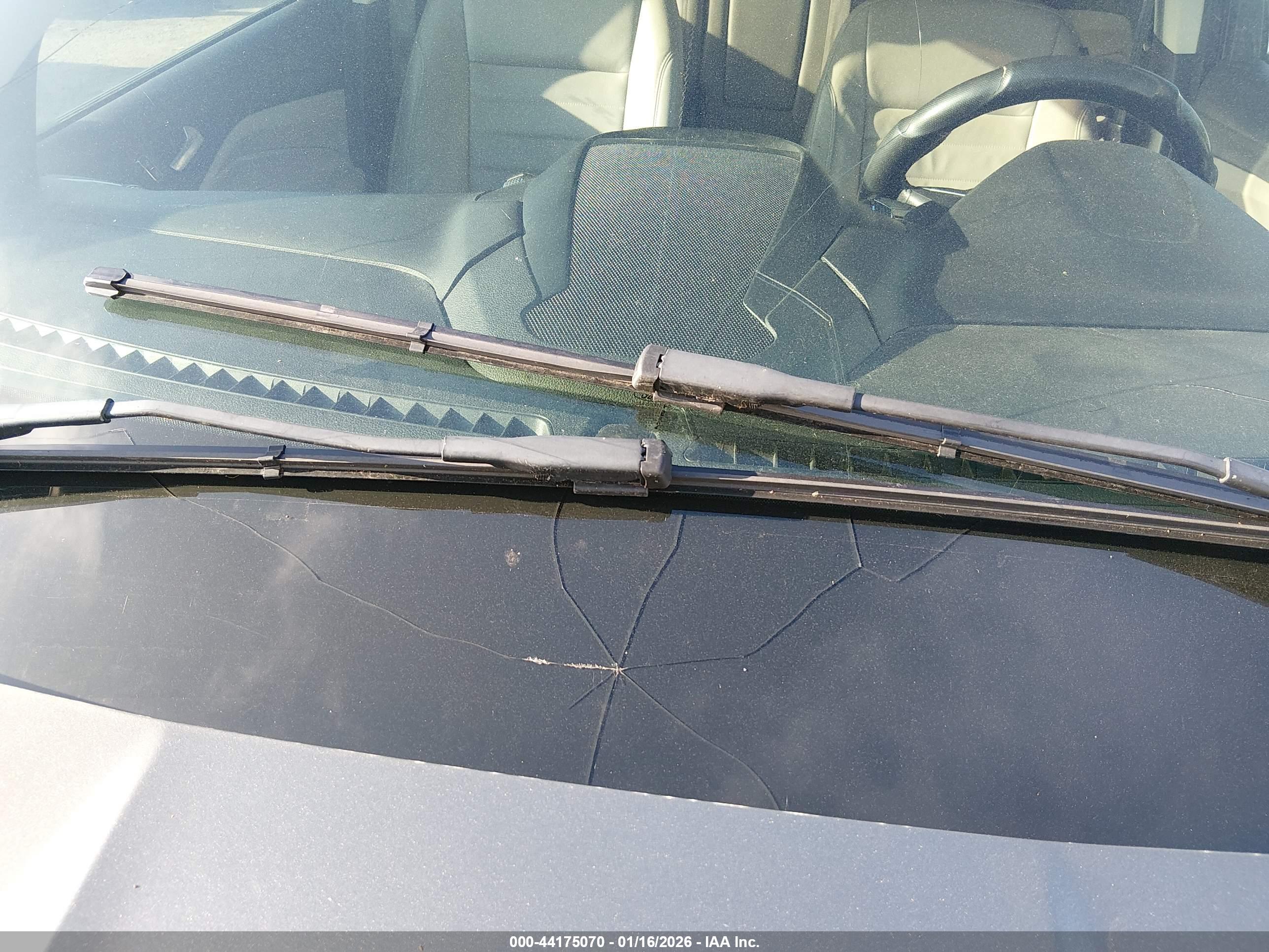 FORD ESCAPE image 6