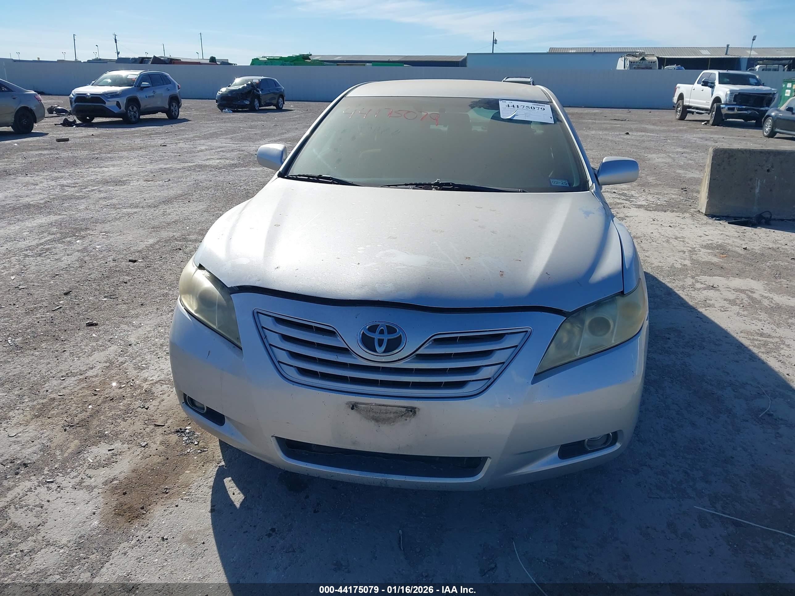 TOYOTA CAMRY image 6