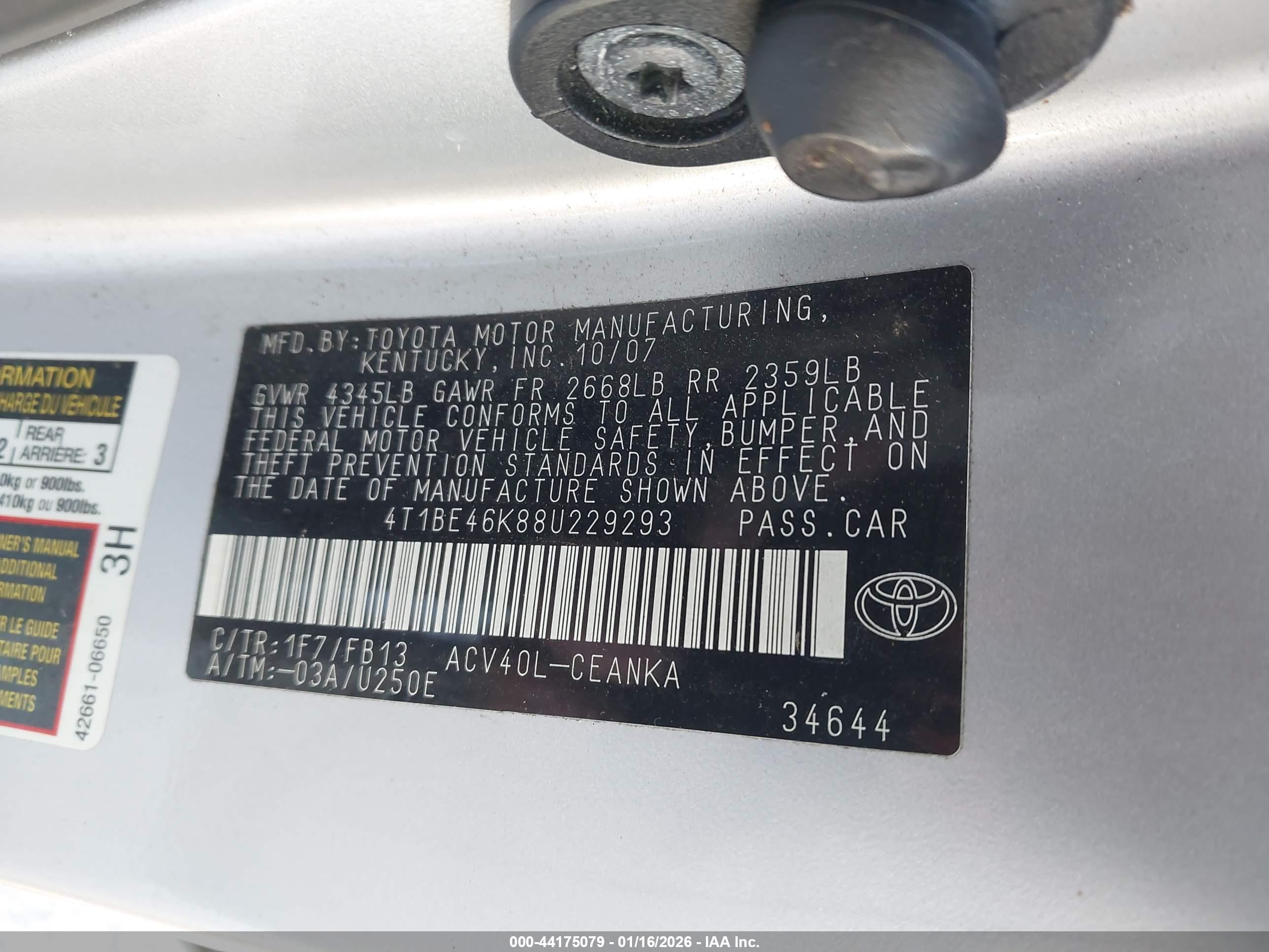 TOYOTA CAMRY image 9
