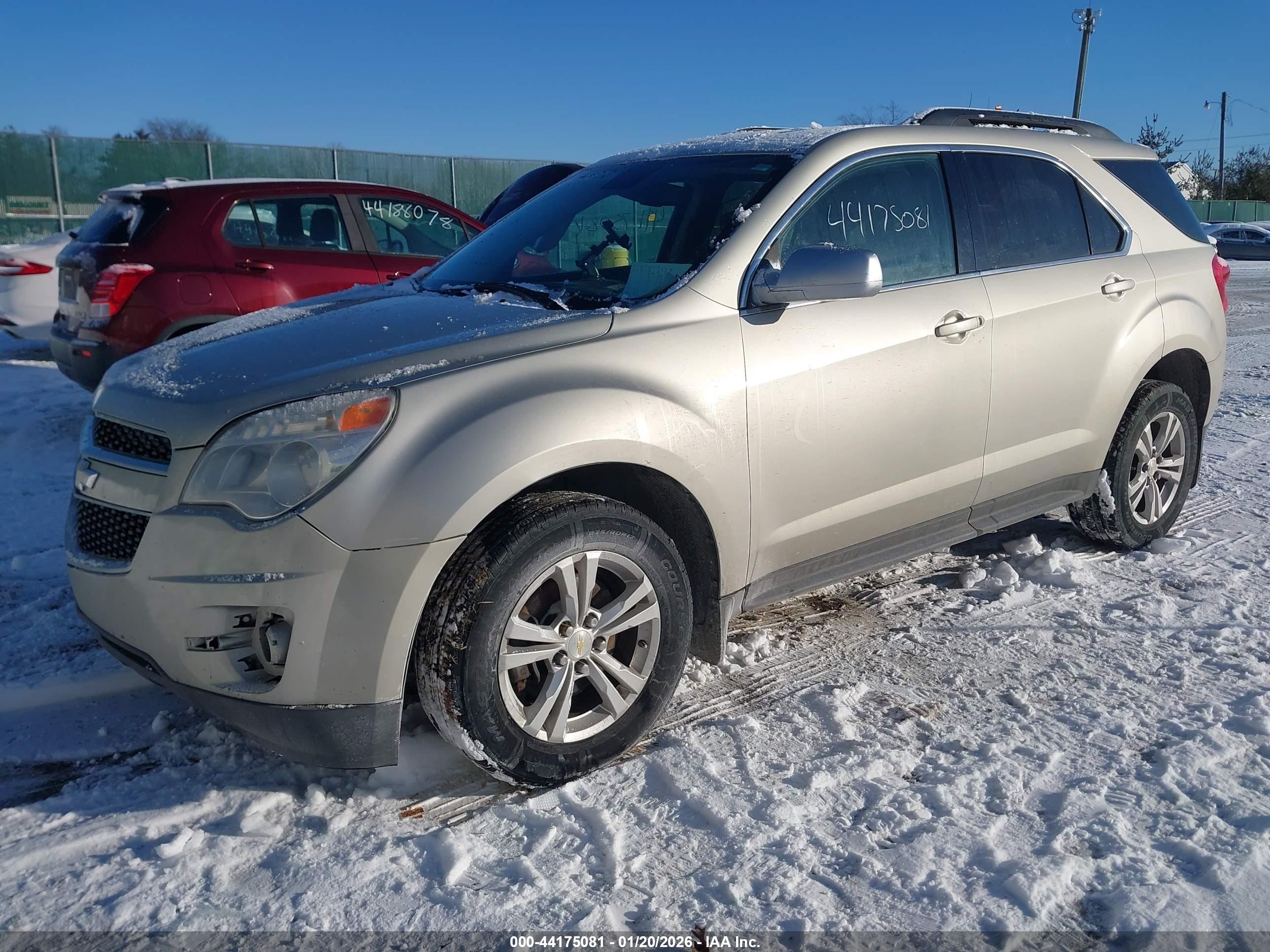 CHEVROLET EQUINOX image 2