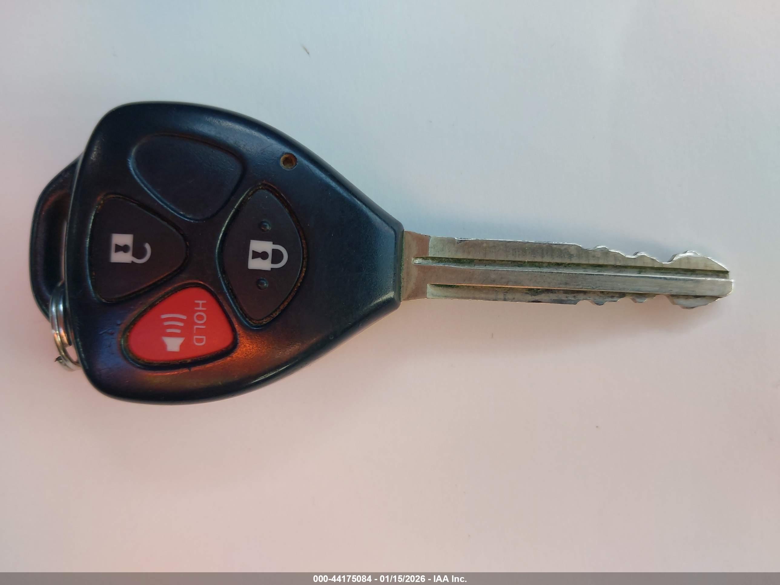 TOYOTA YARIS image 11