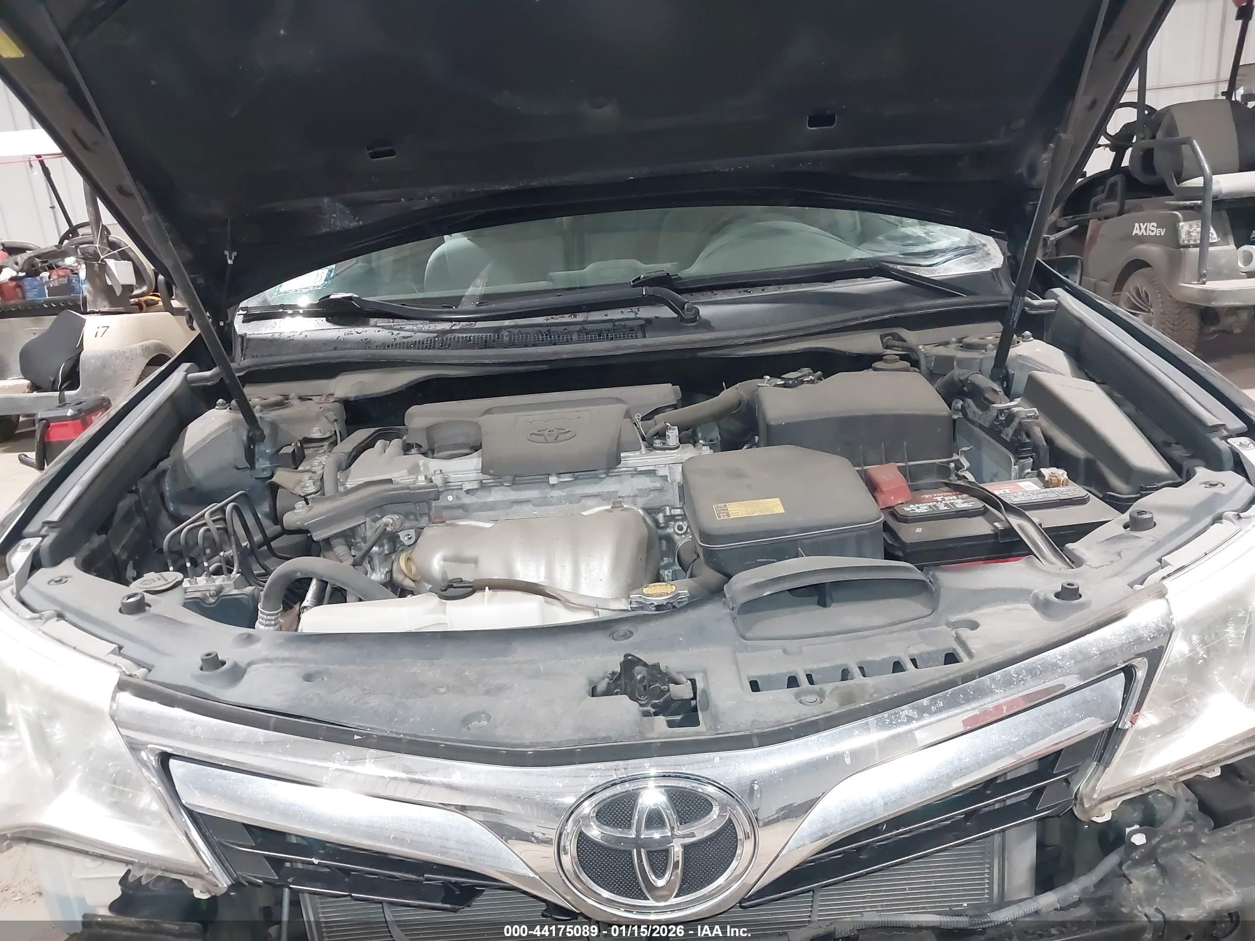 TOYOTA CAMRY image 10