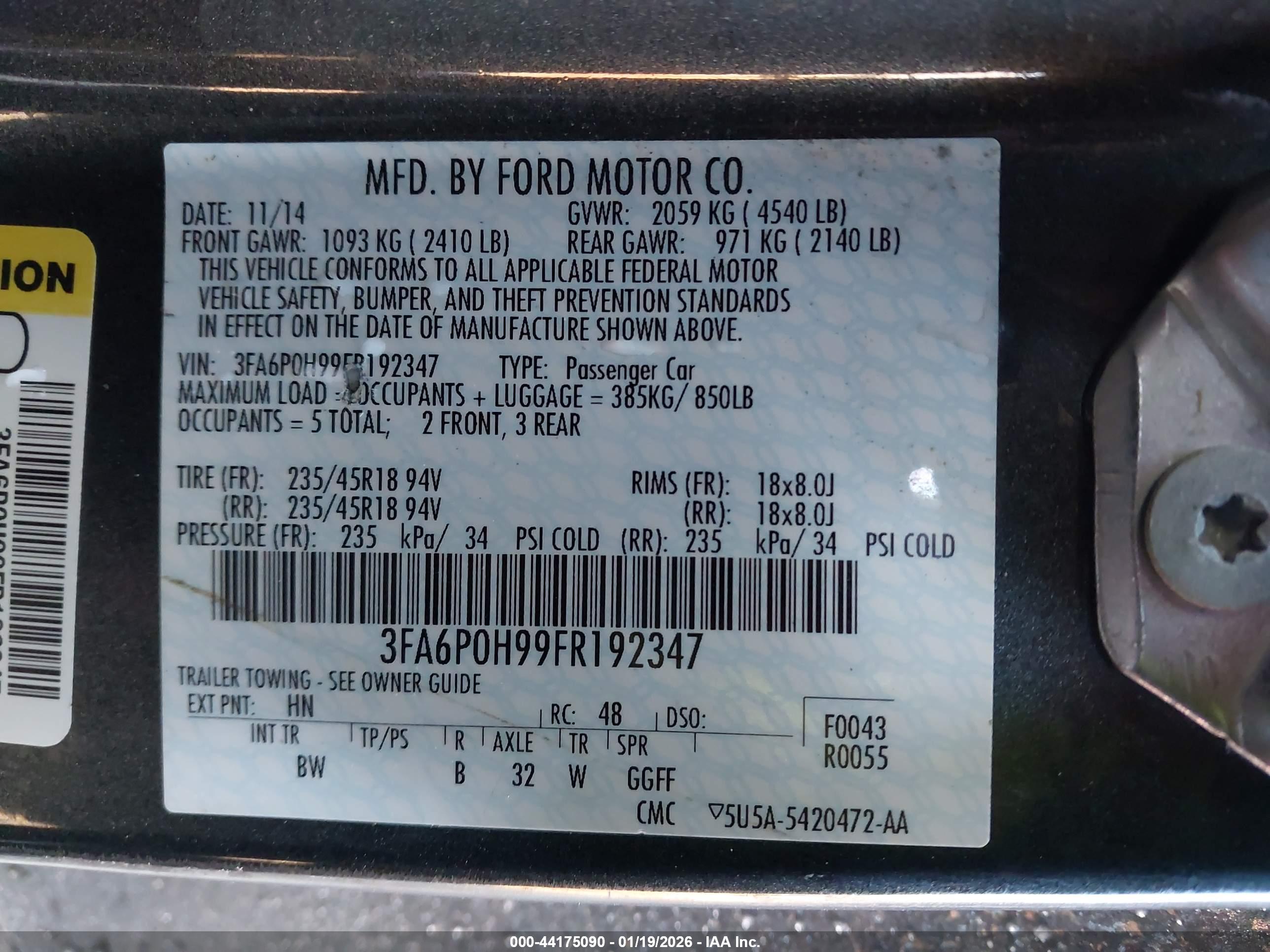 FORD FUSION image 9